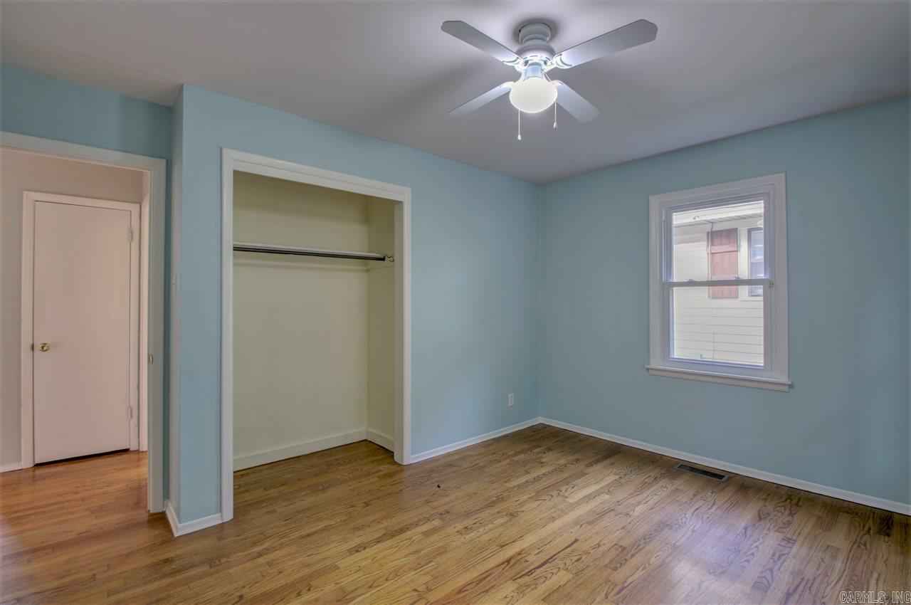 KINGWOOD PLACE - Residential