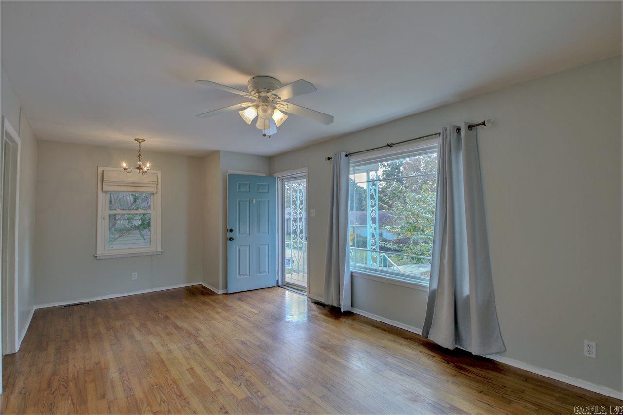 KINGWOOD PLACE - Residential