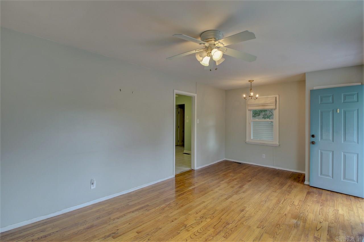 KINGWOOD PLACE - Residential