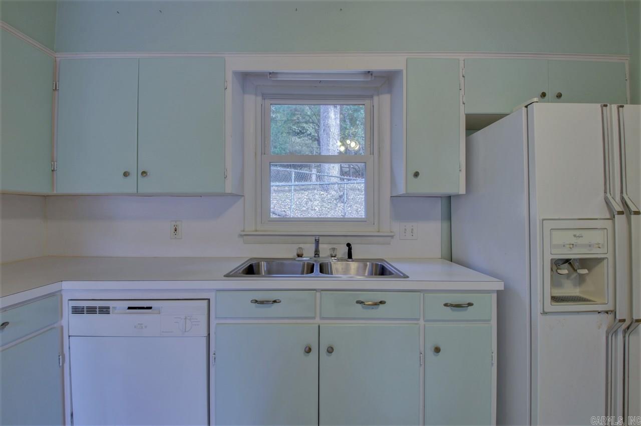 KINGWOOD PLACE - Residential