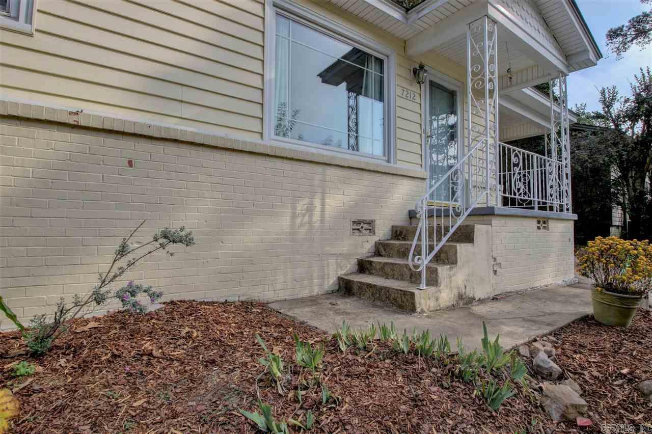 KINGWOOD PLACE - Residential