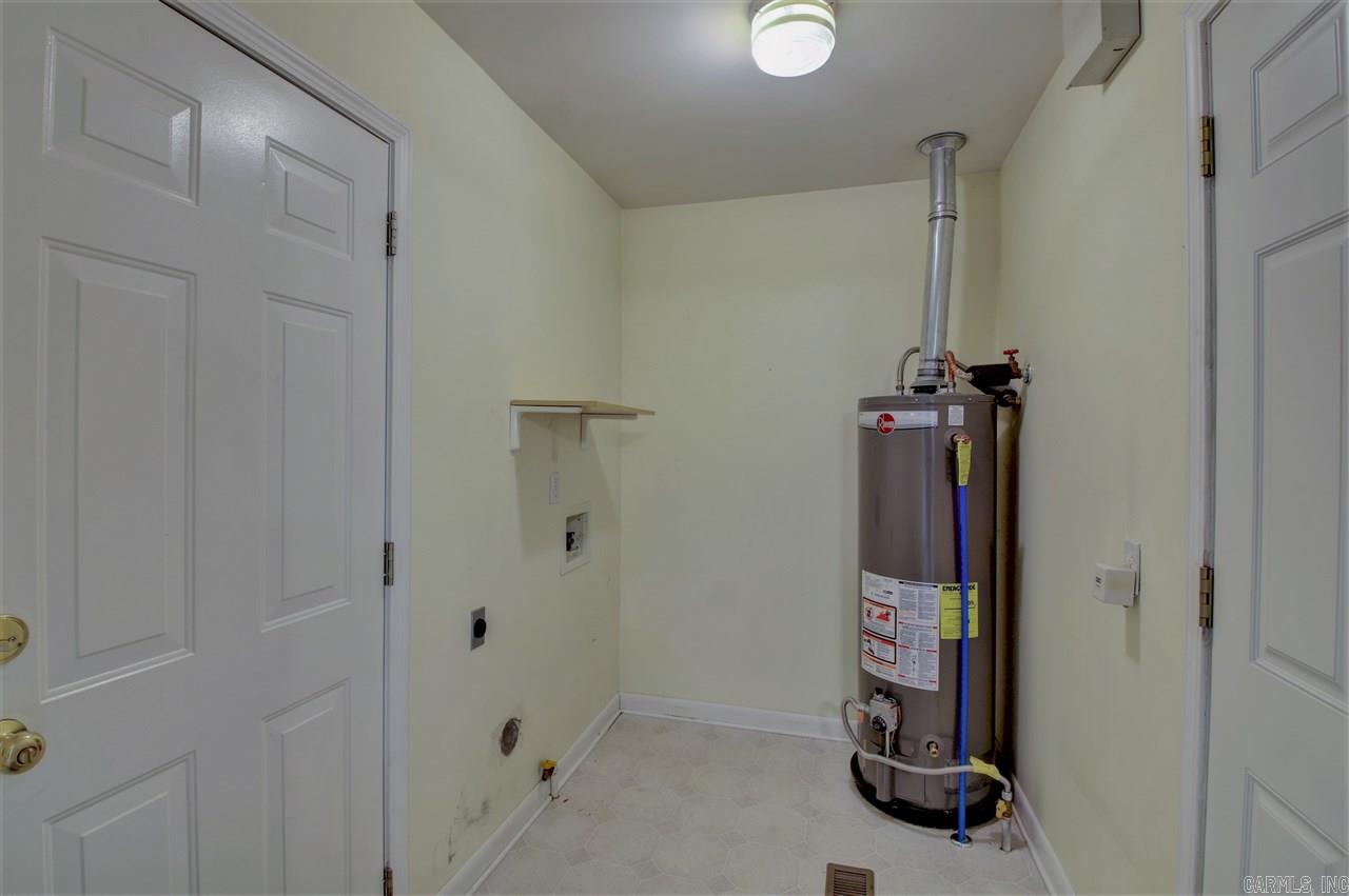 KINGWOOD PLACE - Residential