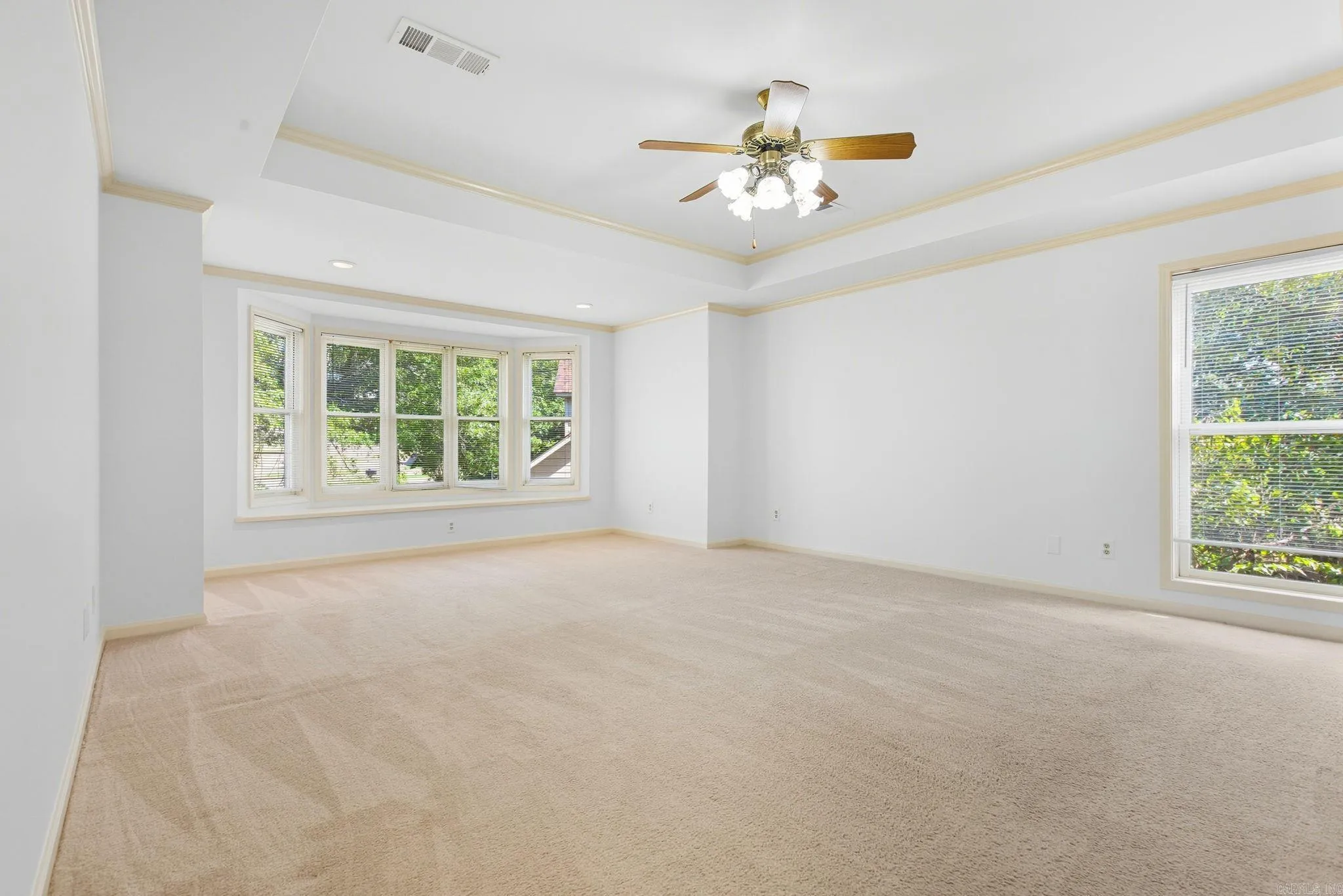 Little Rock, Arkansas 72211, United States, 5 Bedrooms Bedrooms, ,4 BathroomsBathrooms,Residential,Active,220777