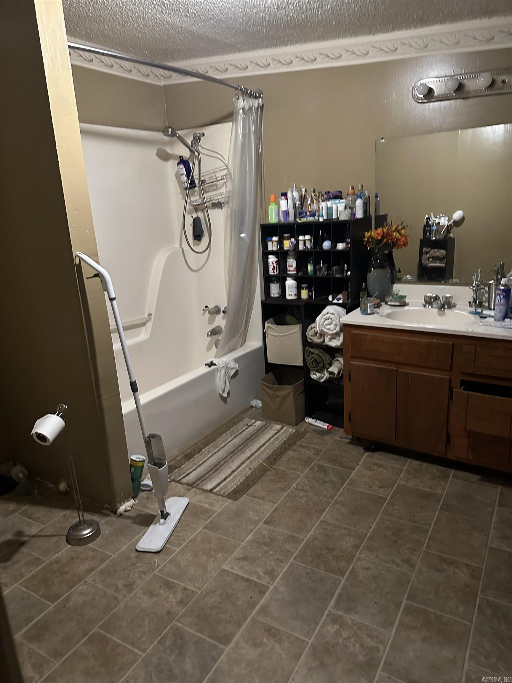 Hayes 2nd - Residential