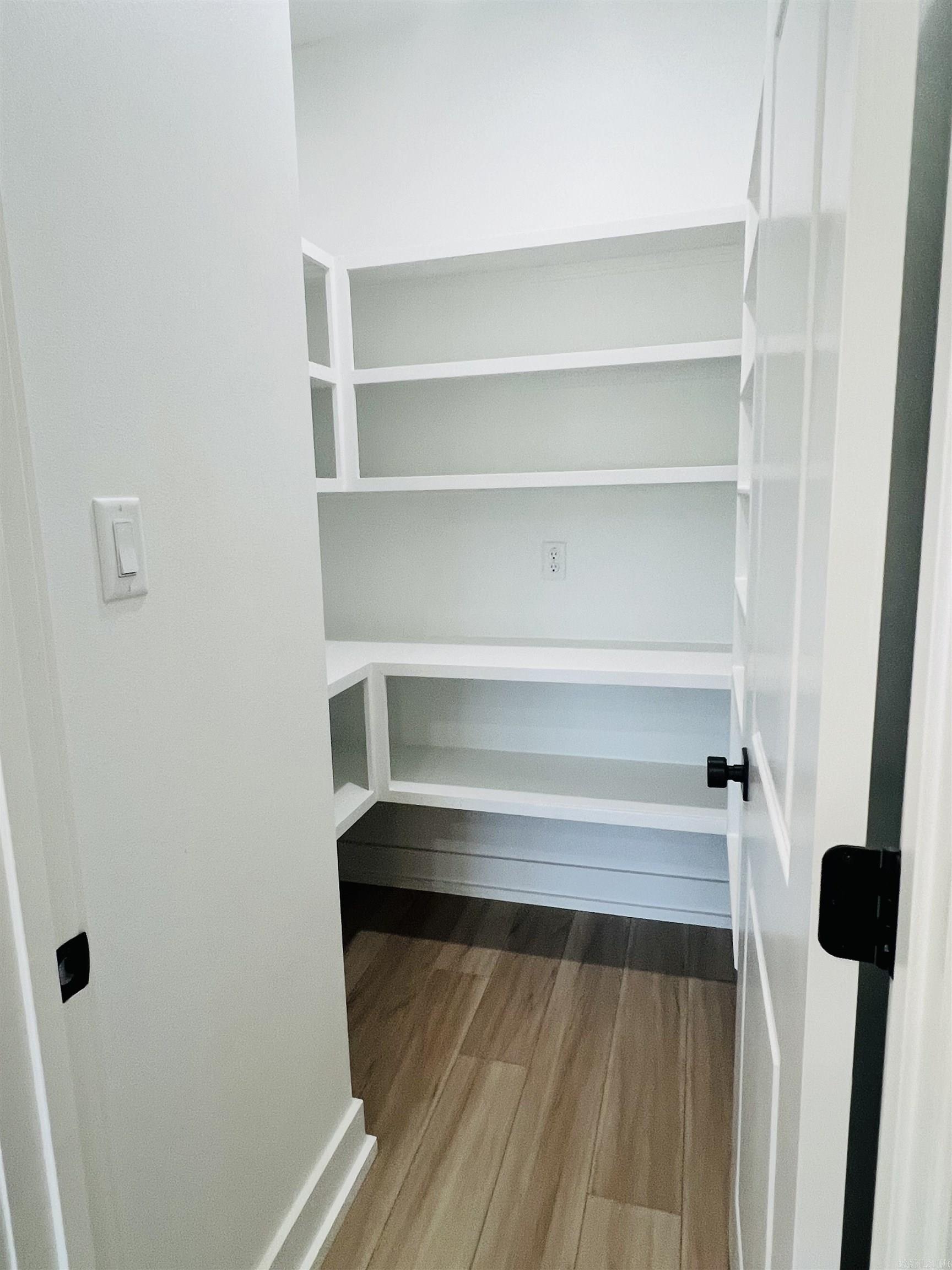 KNOTTING HILL - Residential