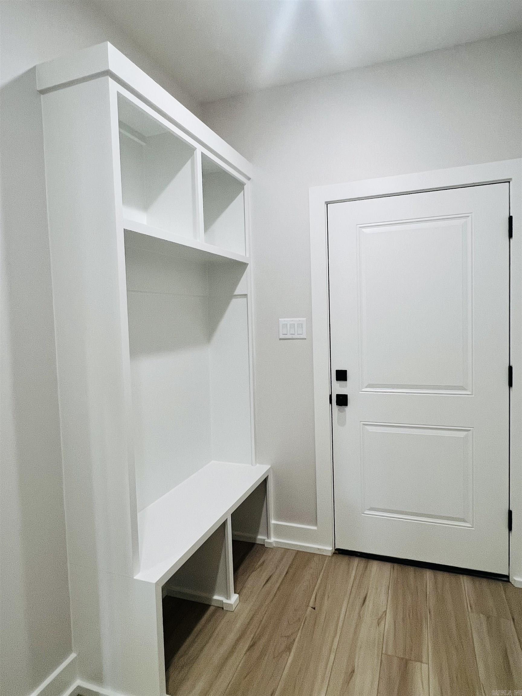 KNOTTING HILL - Residential