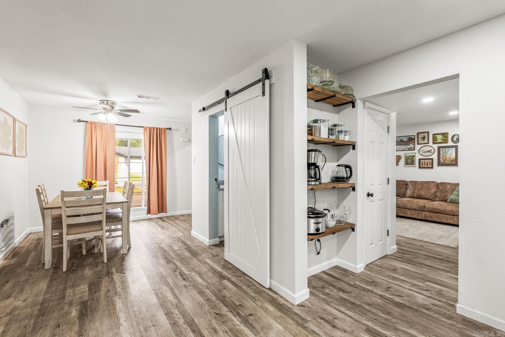 SMOKING OAKS ADD - Residential