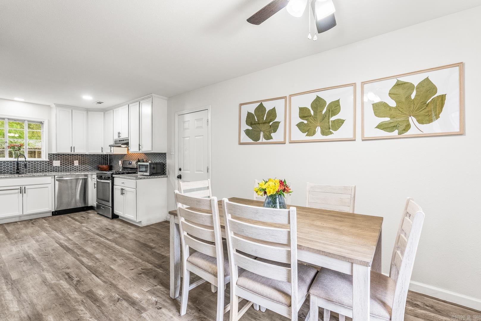 SMOKING OAKS ADD - Residential