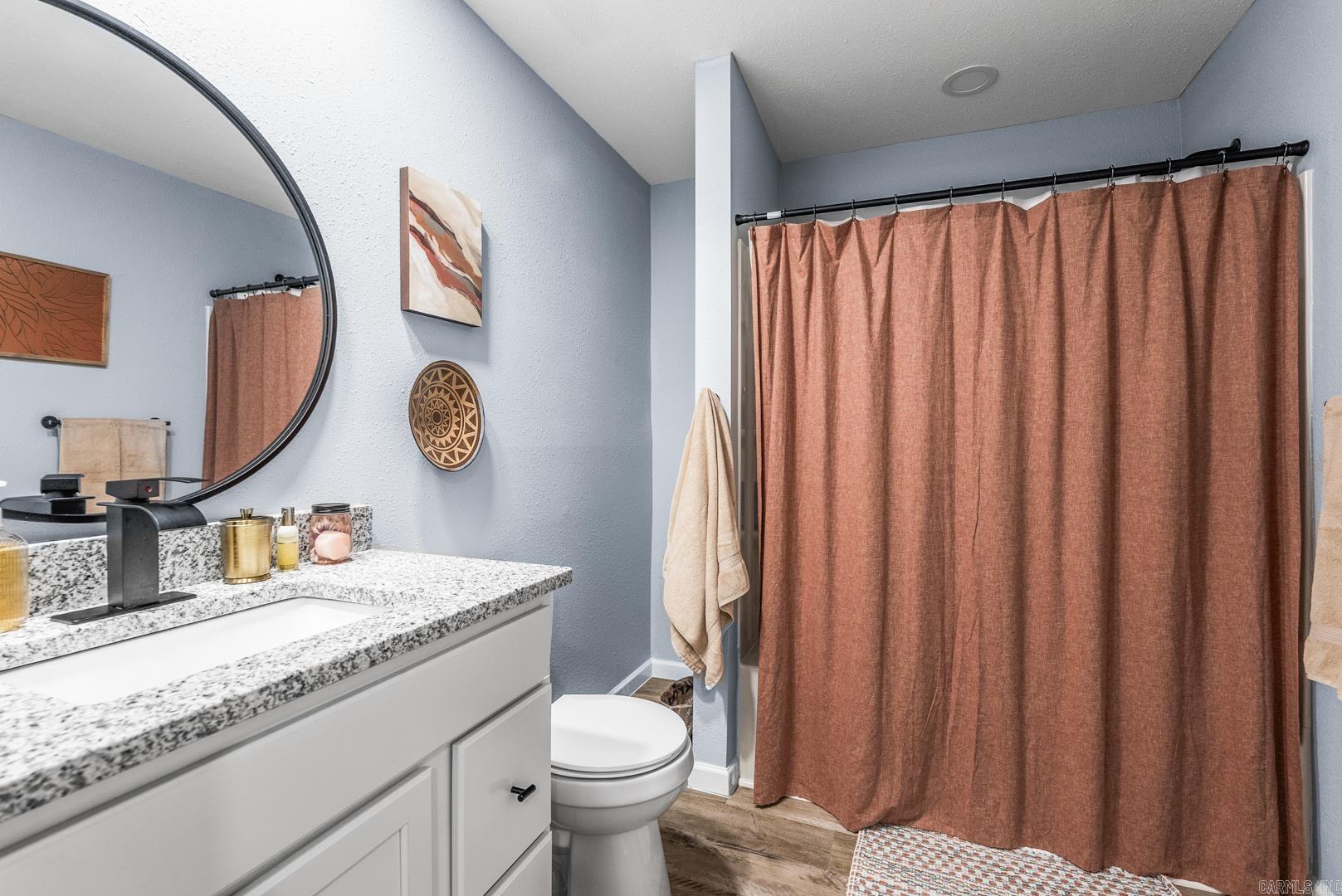 SMOKING OAKS ADD - Residential