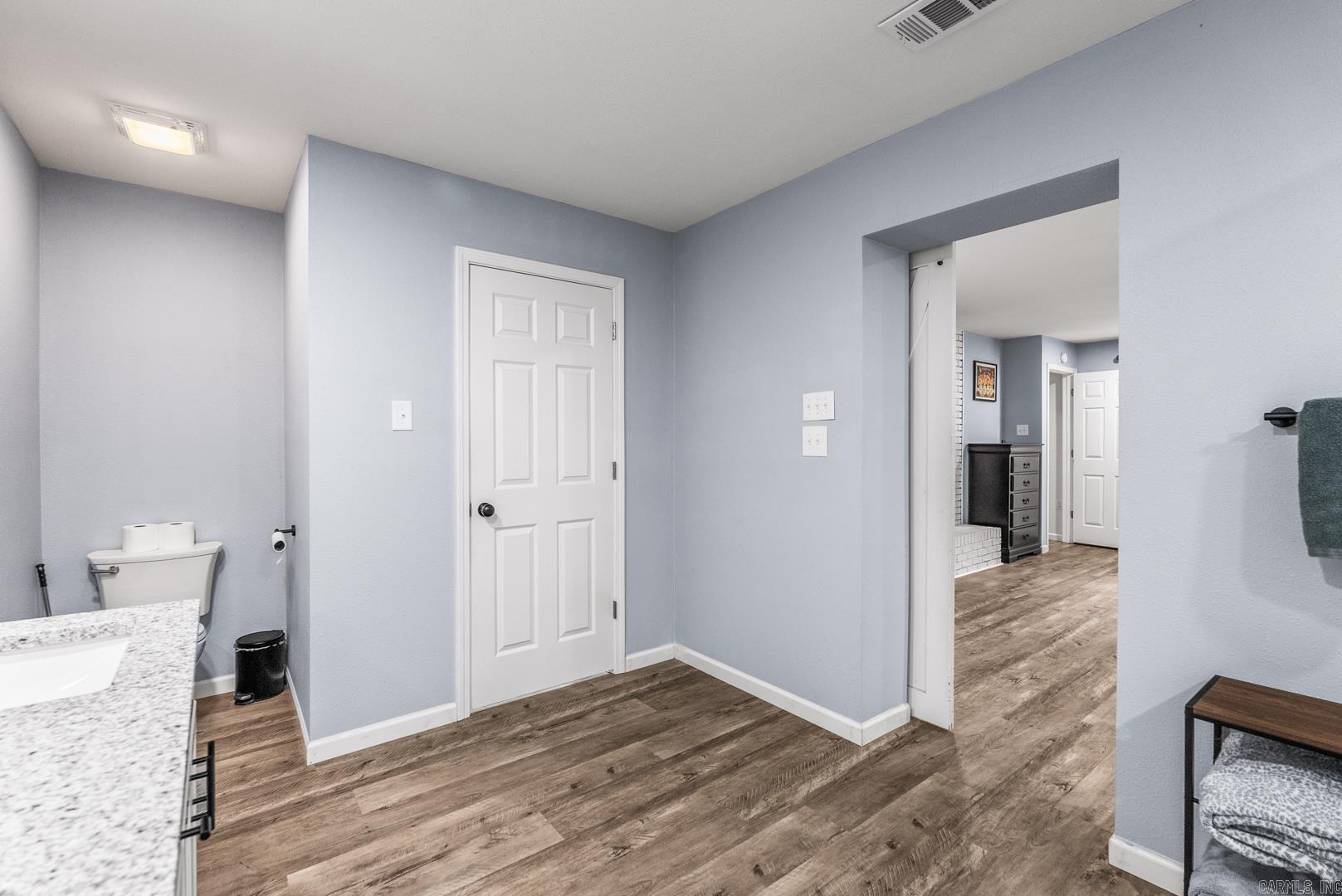 SMOKING OAKS ADD - Residential