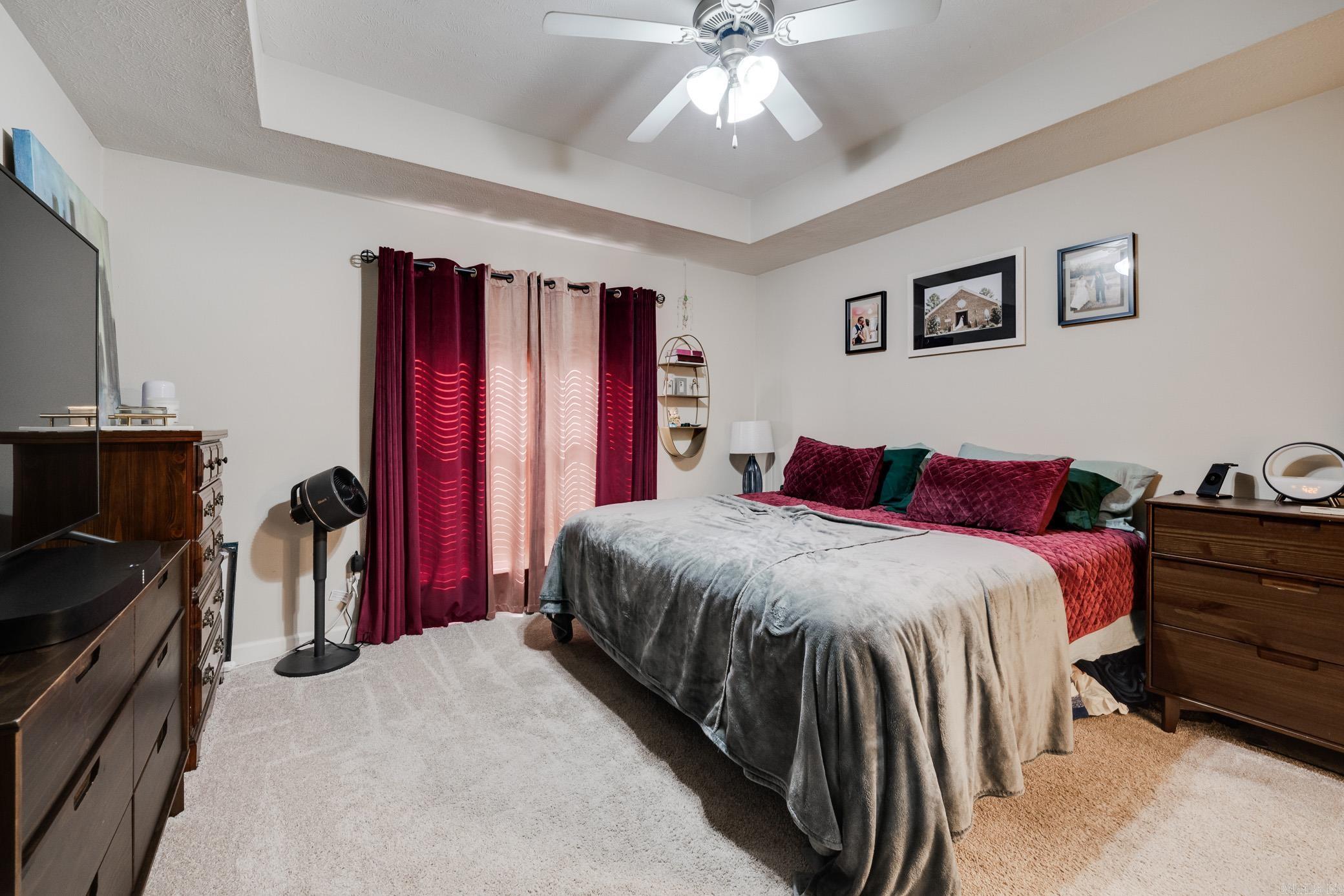 CHESTNUT MEADOWS - Residential