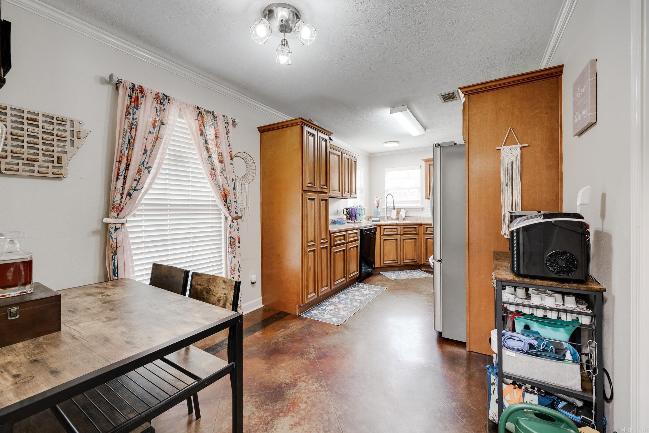 CHESTNUT MEADOWS - Residential