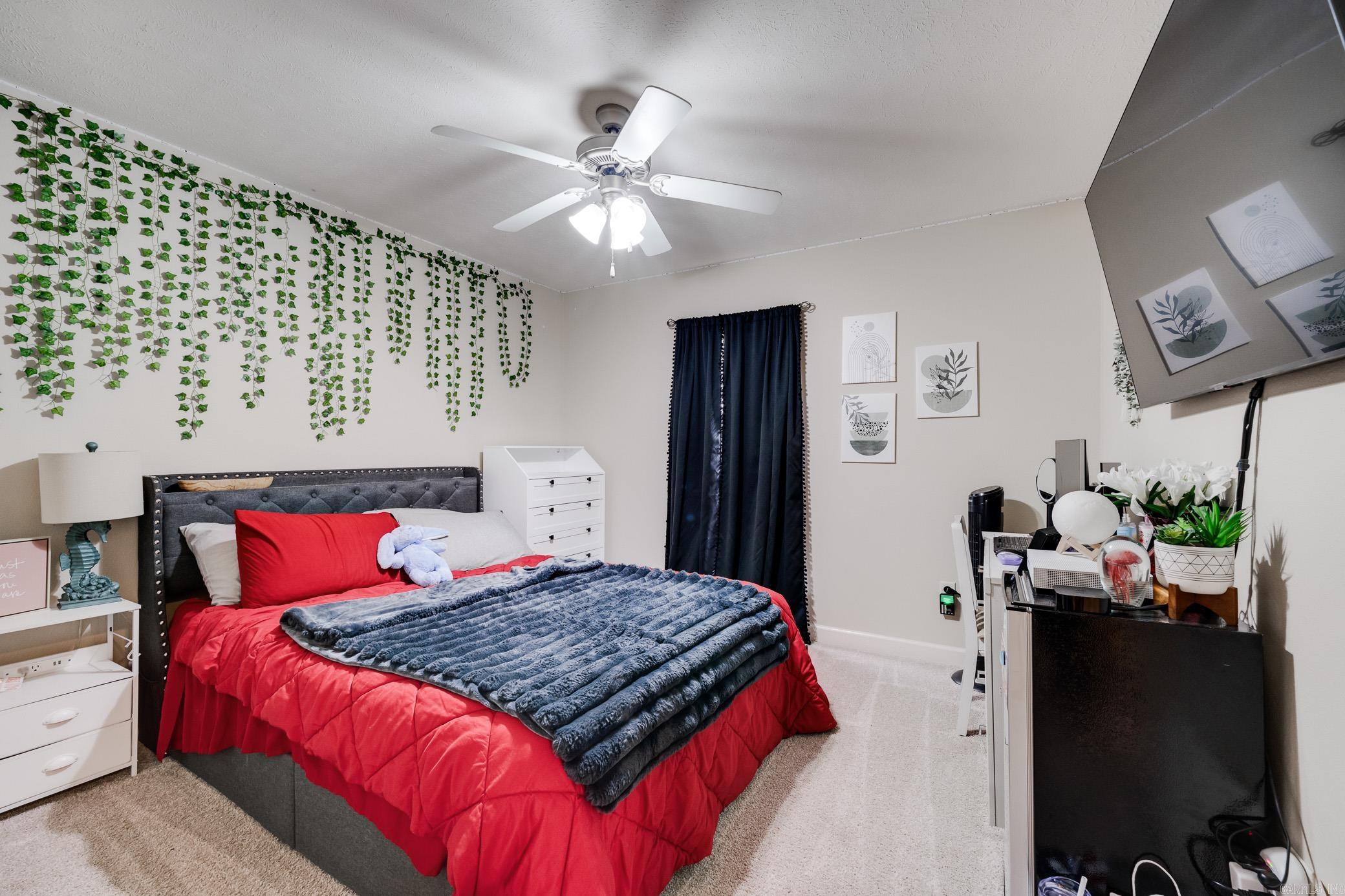 CHESTNUT MEADOWS - Residential