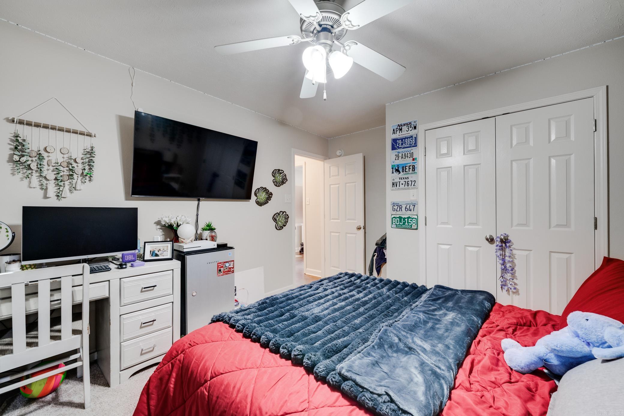 CHESTNUT MEADOWS - Residential