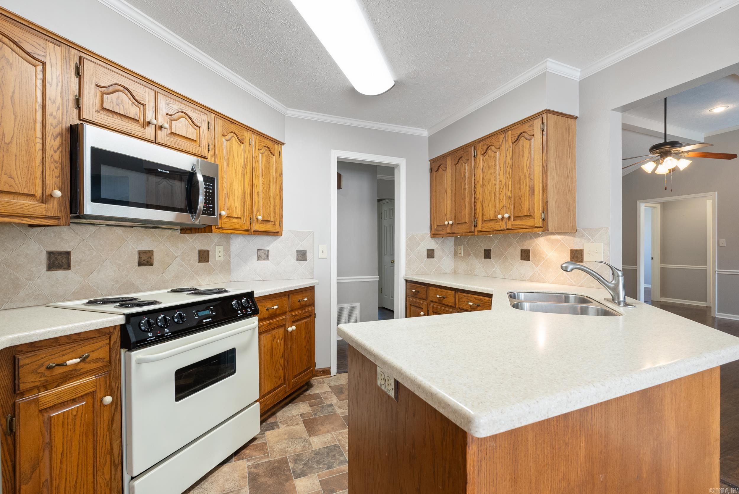 COLONY WEST S/D - Residential