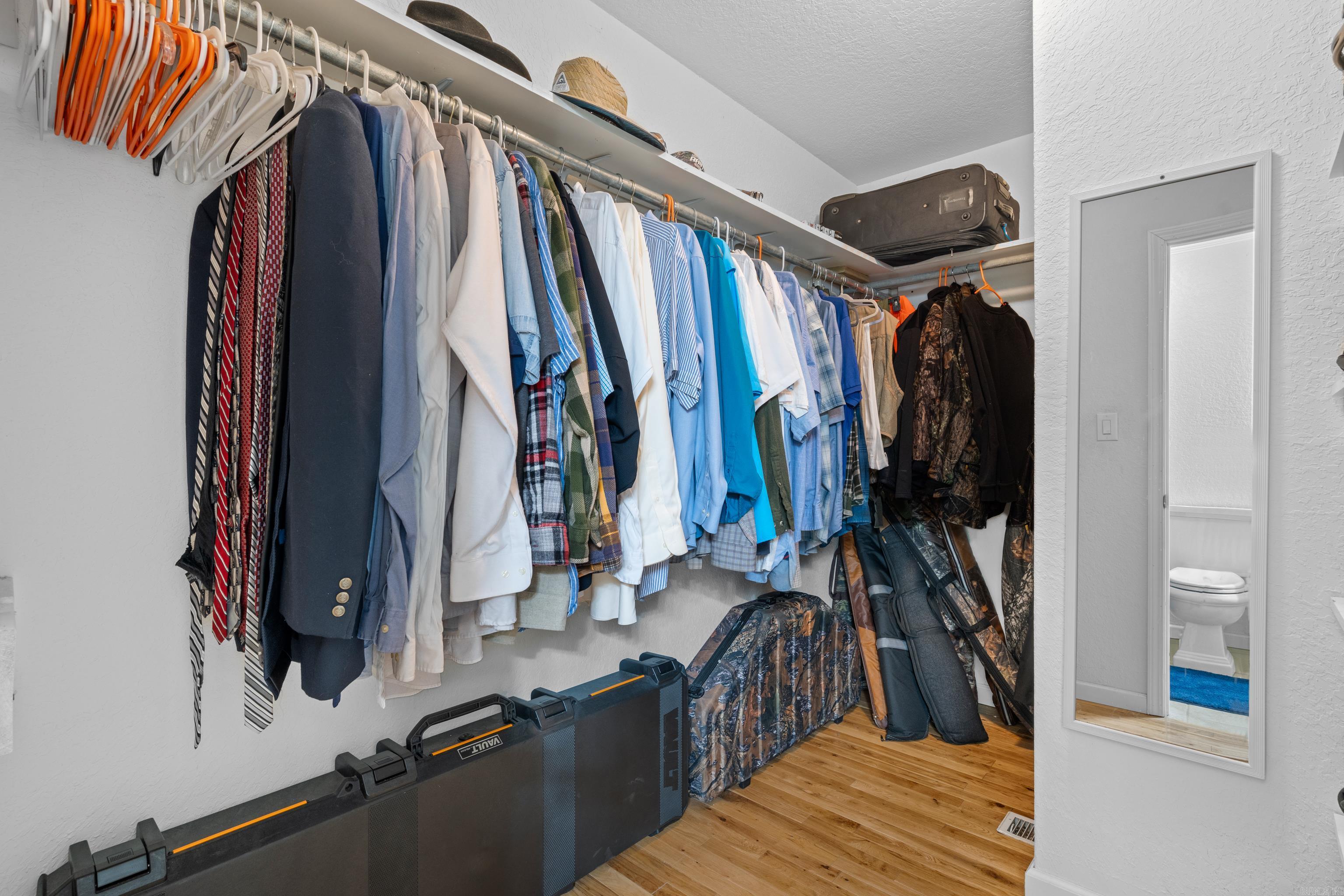 RIVERVIEW ESTATES - Residential