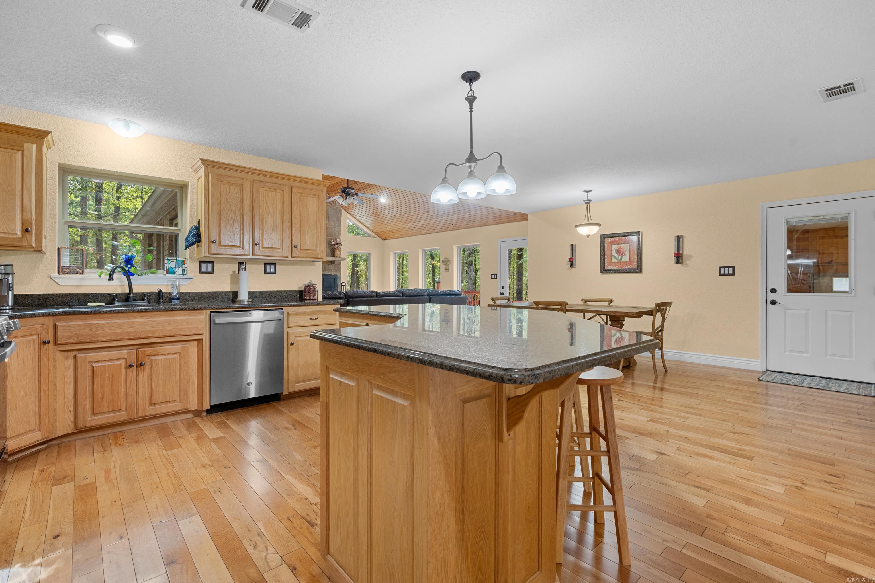 RIVERVIEW ESTATES - Residential