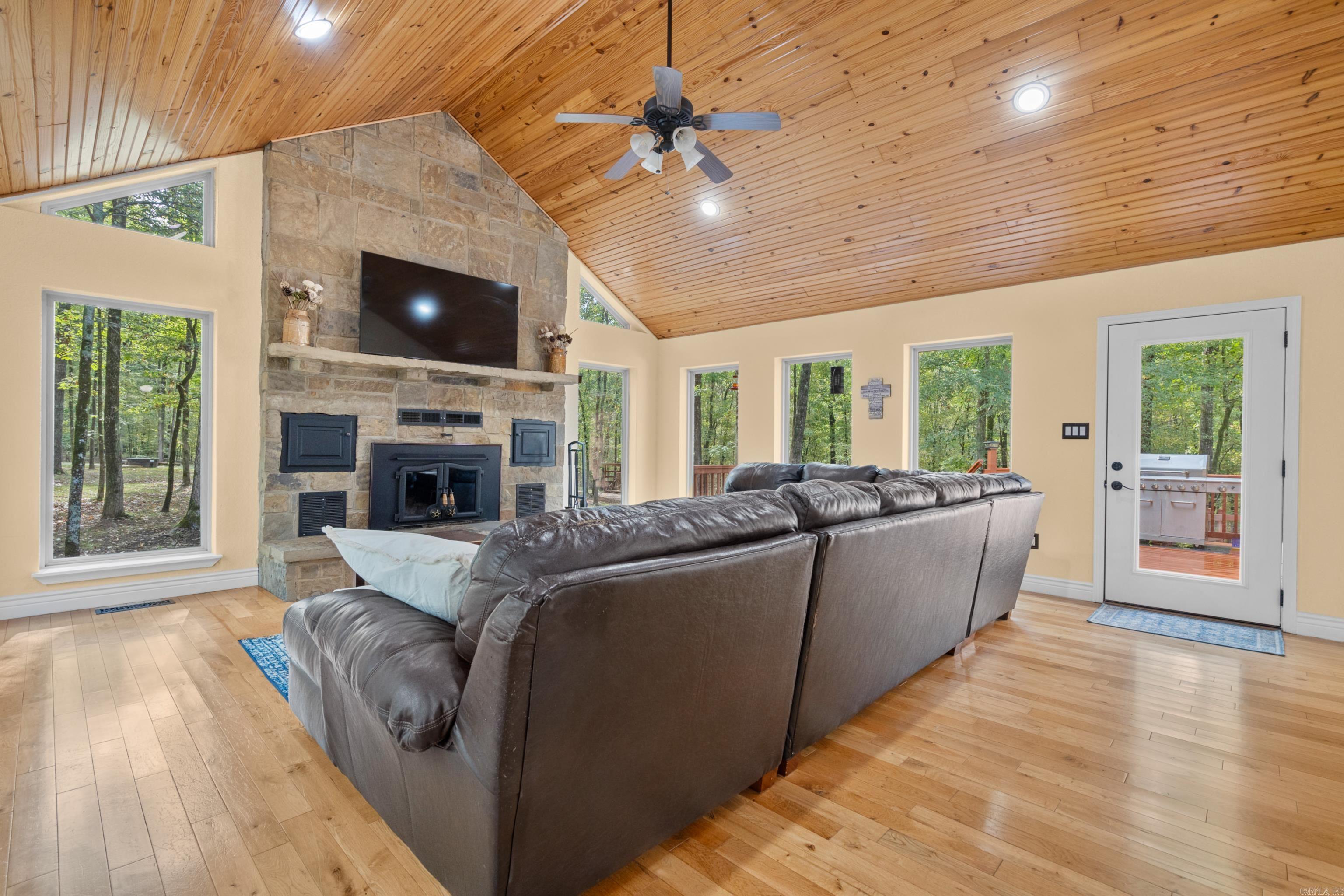 RIVERVIEW ESTATES - Residential