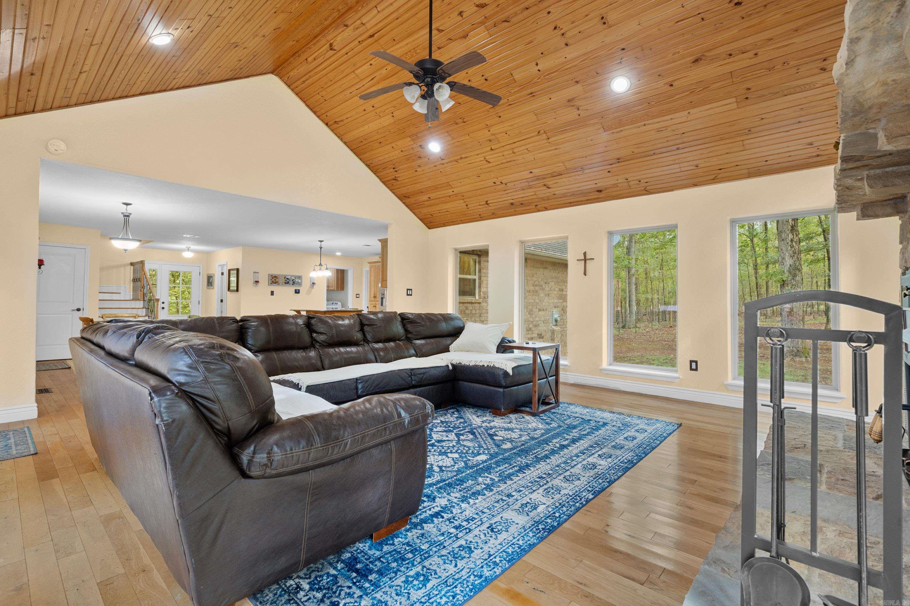 RIVERVIEW ESTATES - Residential