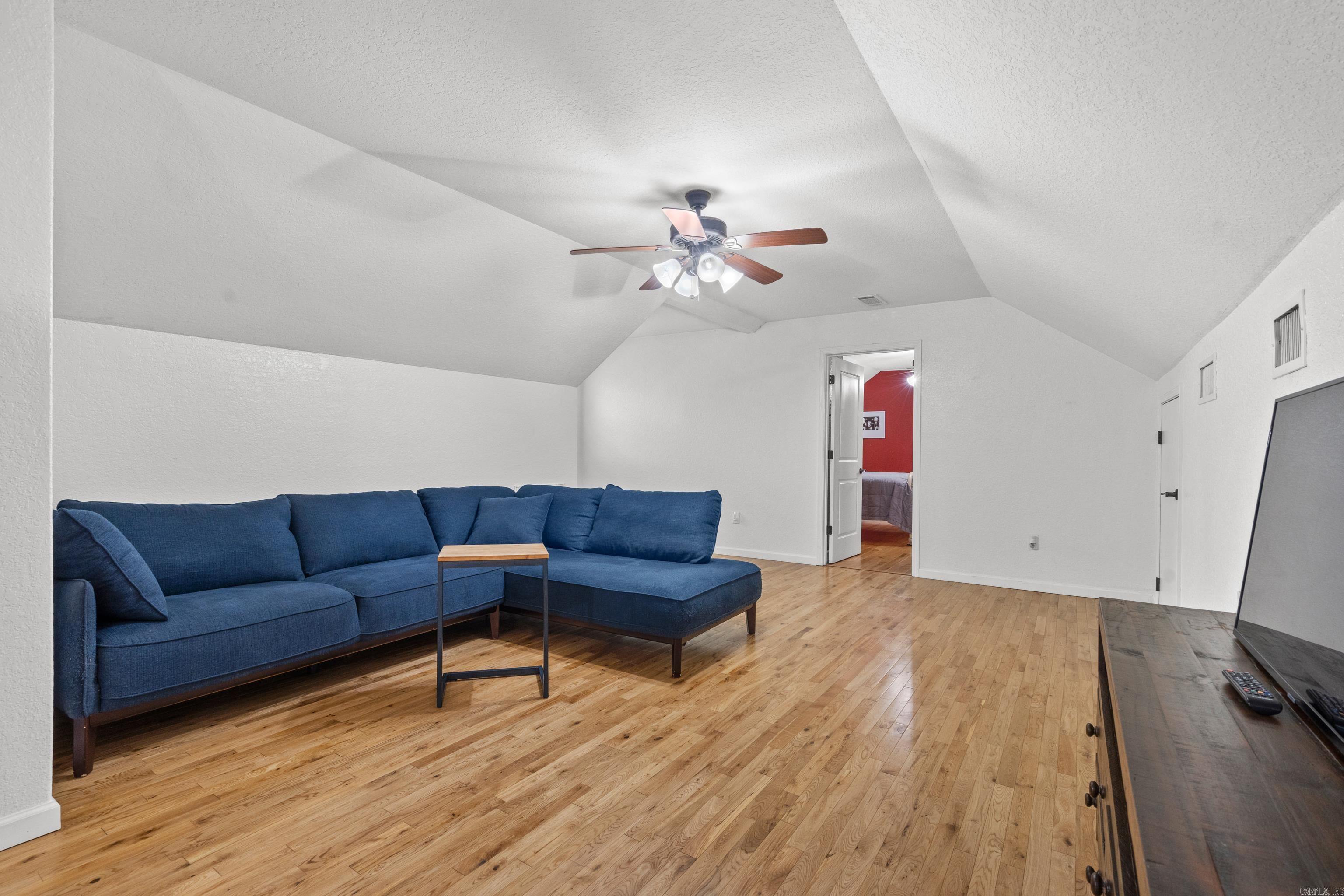 RIVERVIEW ESTATES - Residential