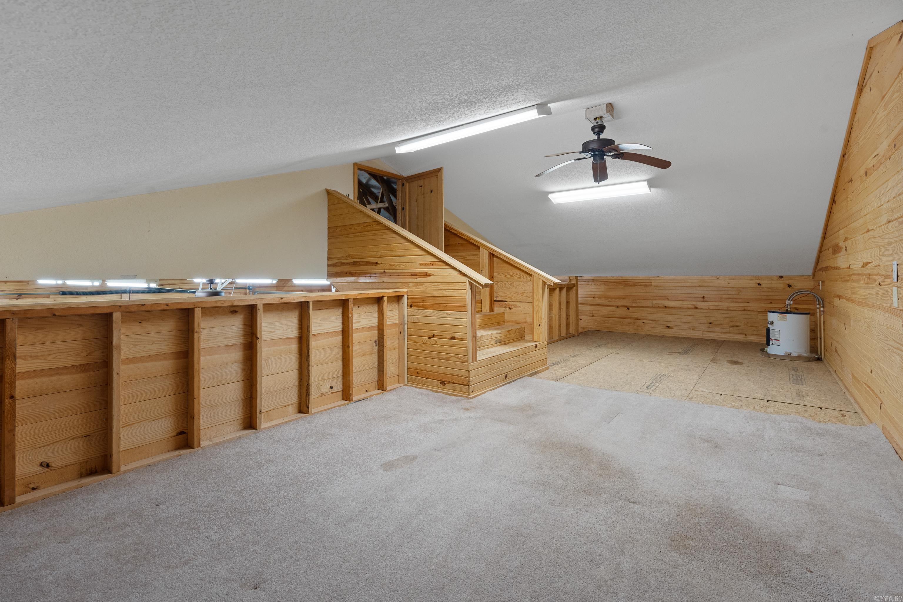 RIVERVIEW ESTATES - Residential