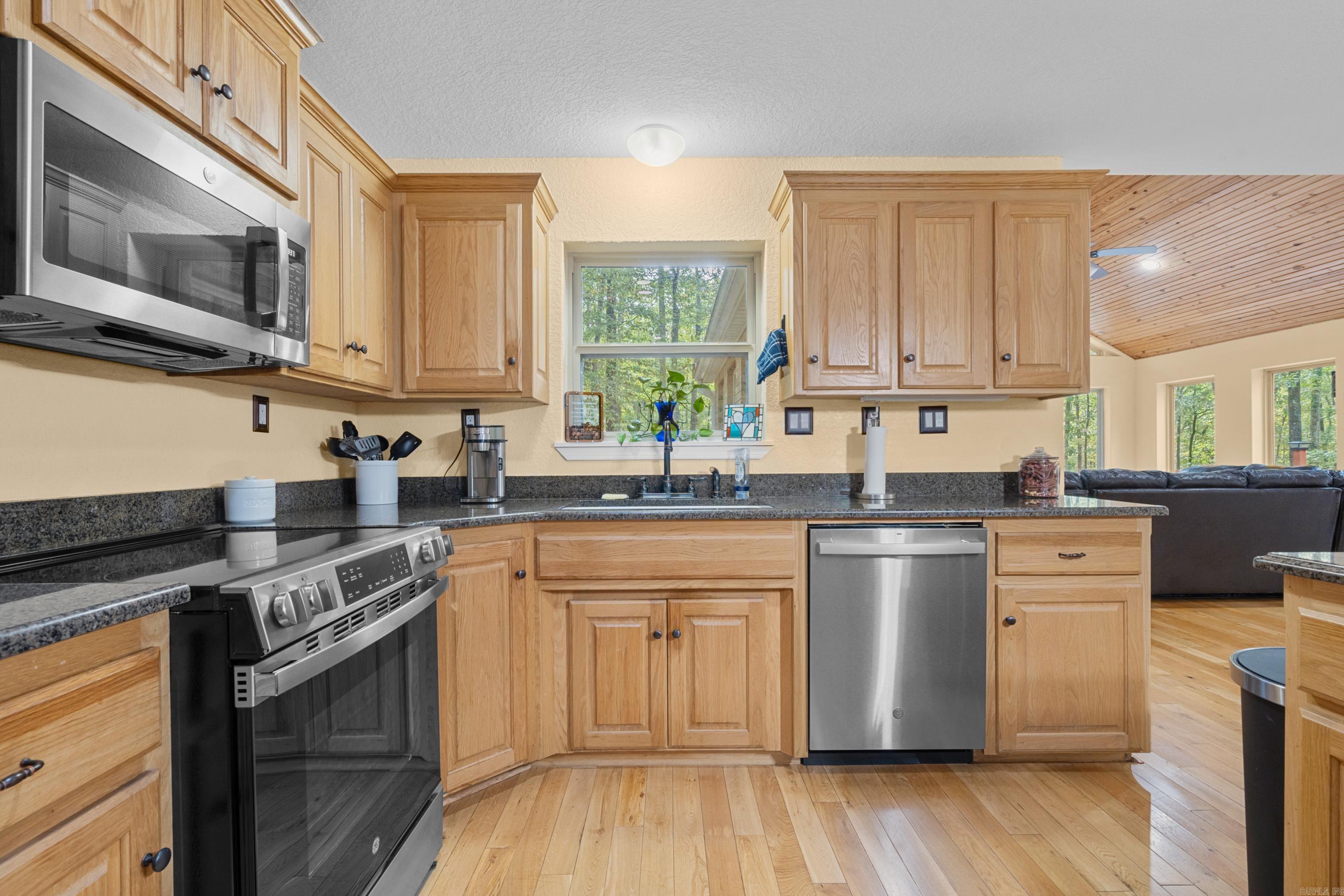 RIVERVIEW ESTATES - Residential