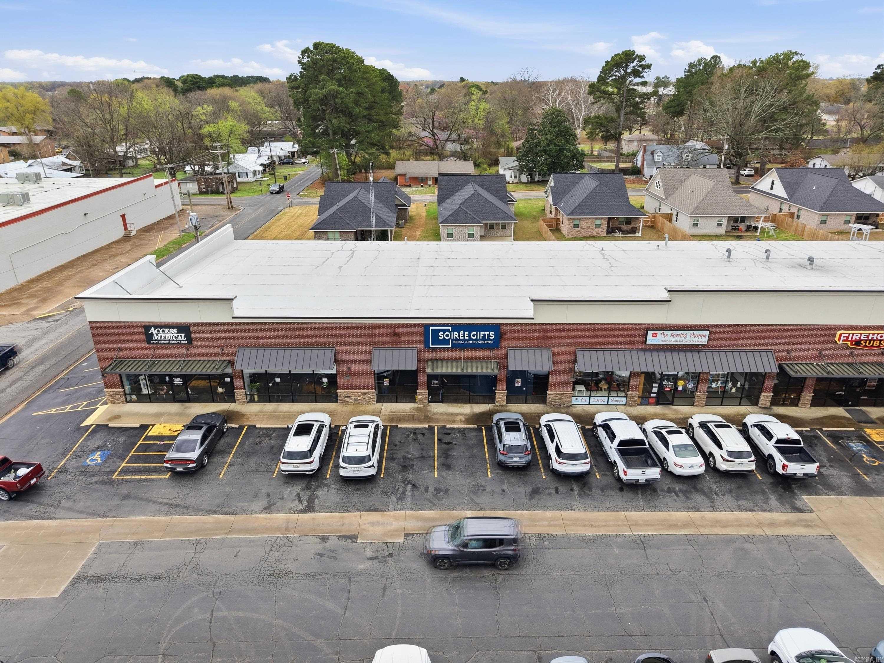 Gin Creek - Residential Lease