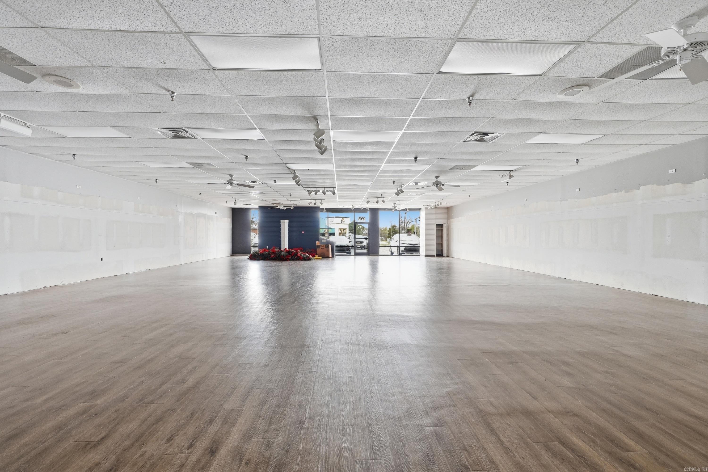 Gin Creek - Residential Lease