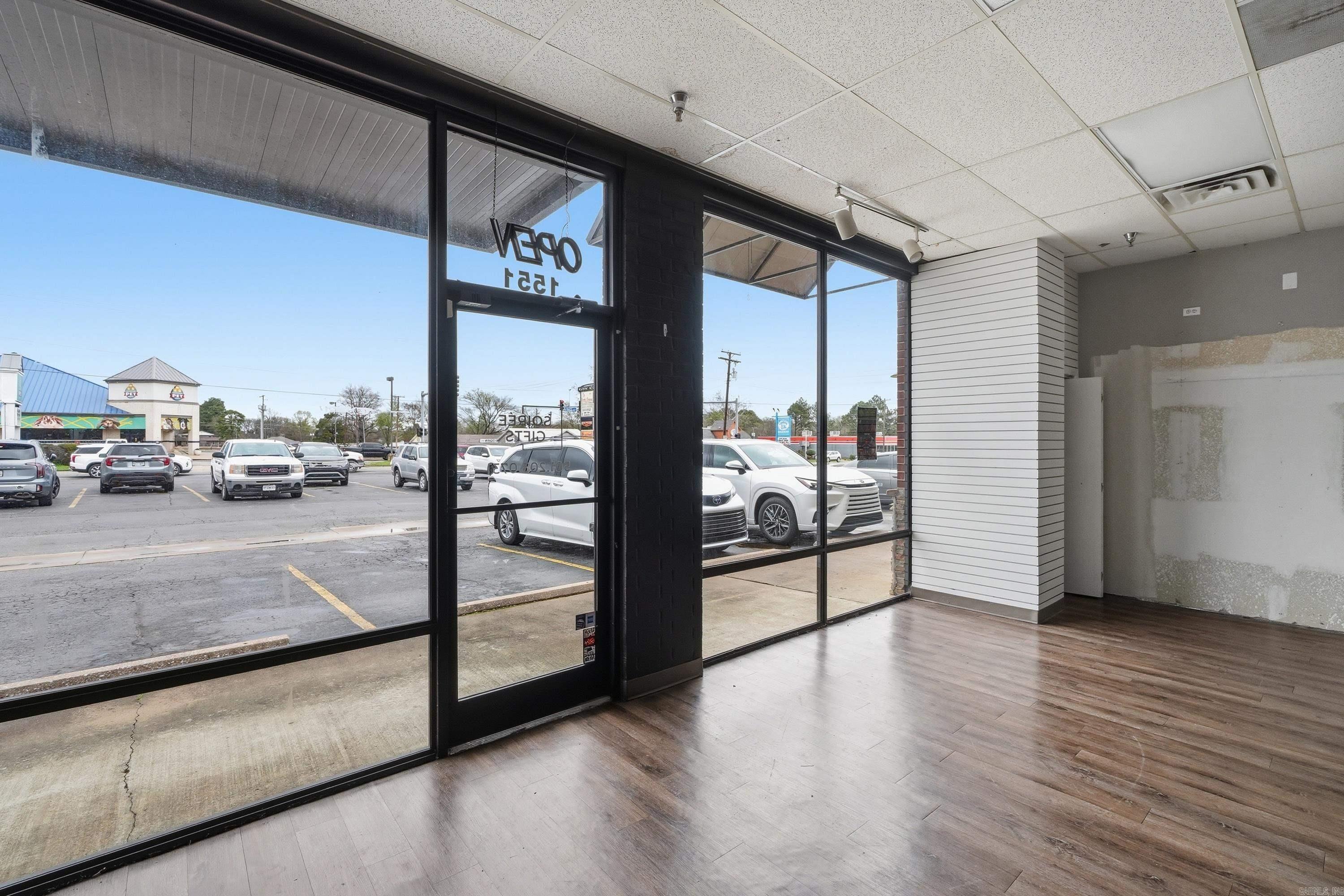 Gin Creek - Residential Lease