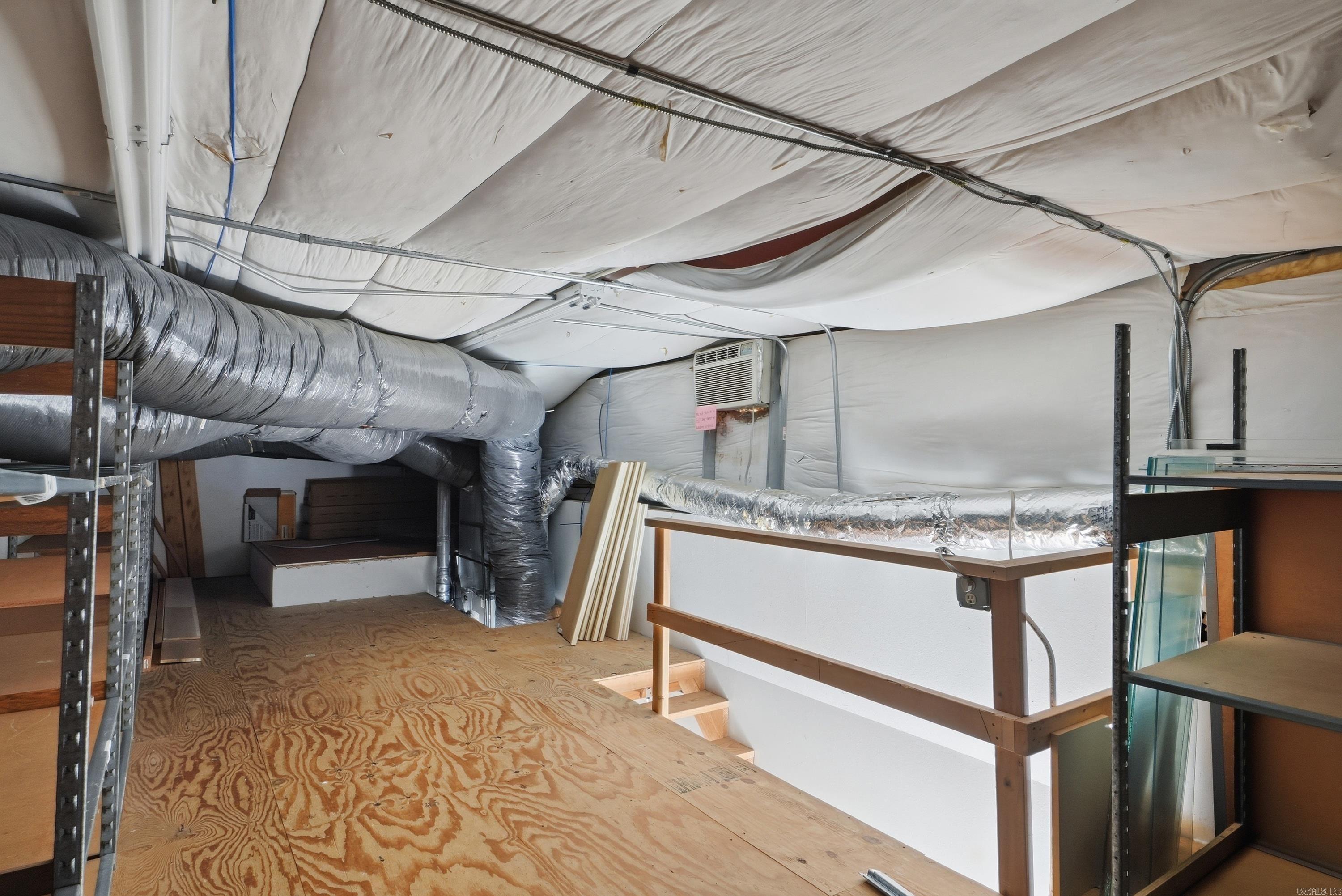 Gin Creek - Residential Lease