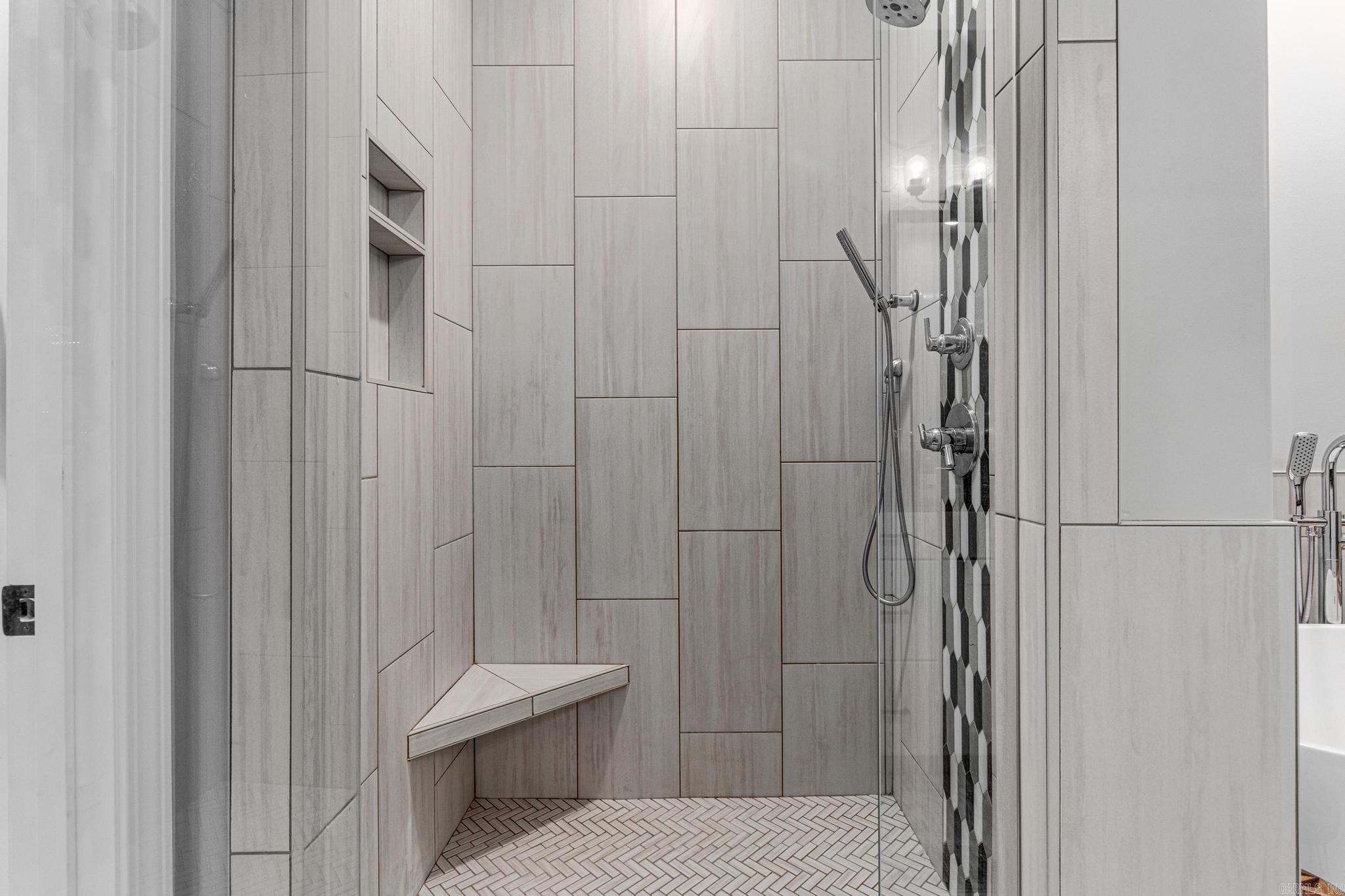 SHADOW RIDGE - Residential