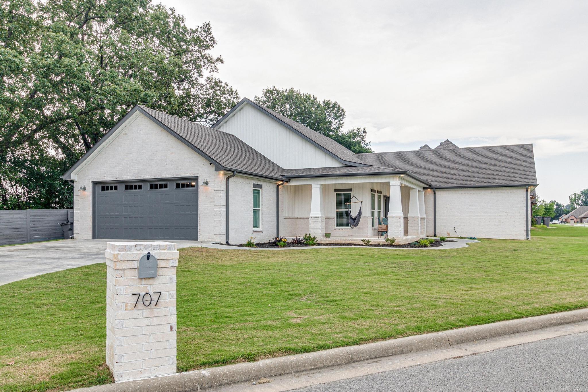 SHADOW RIDGE - Residential