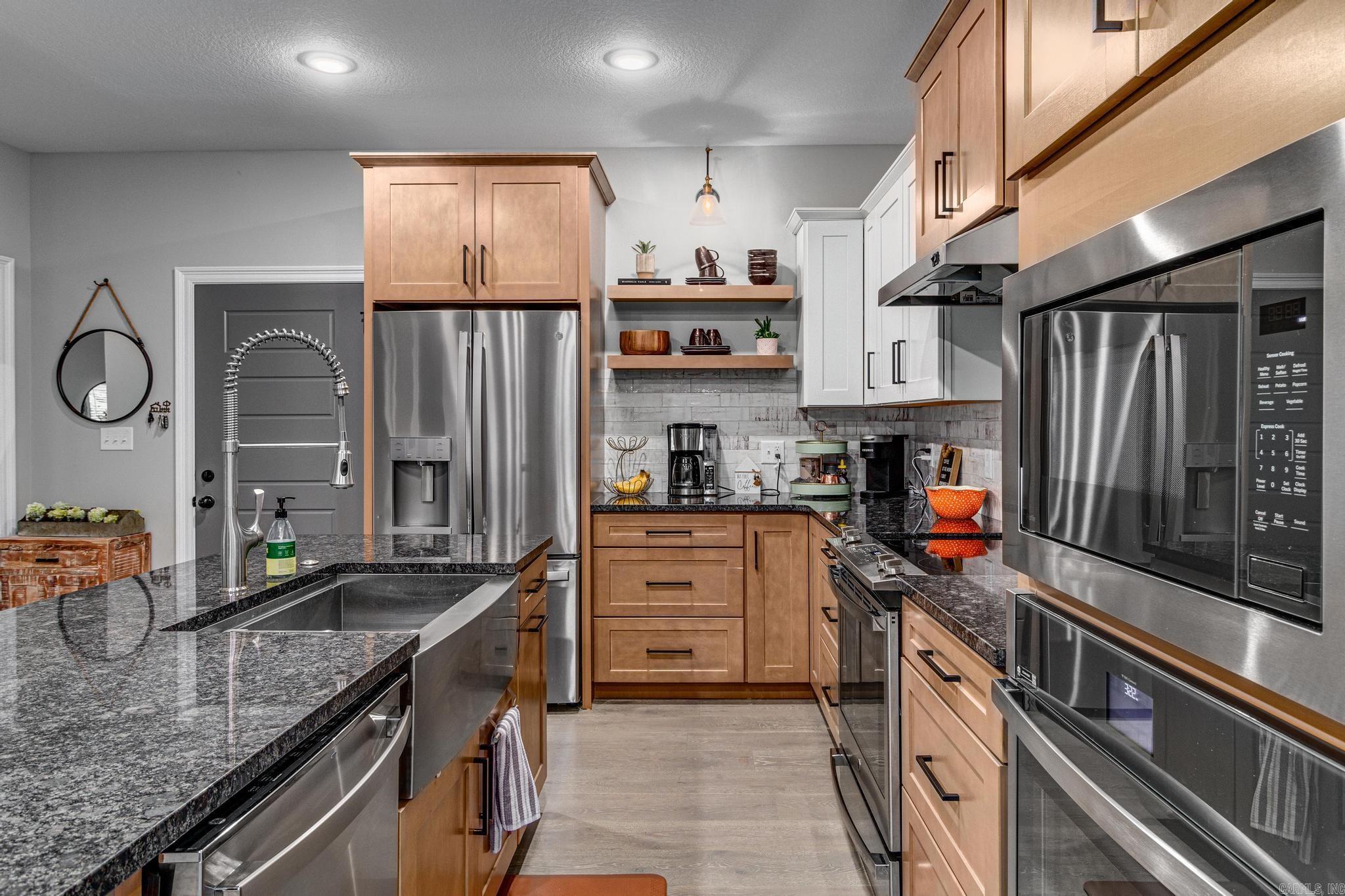 SHADOW RIDGE - Residential