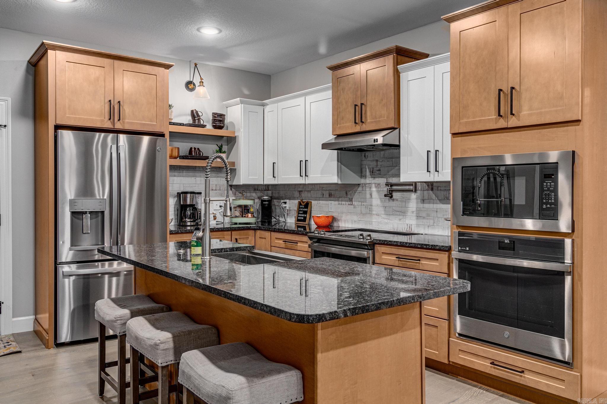 SHADOW RIDGE - Residential