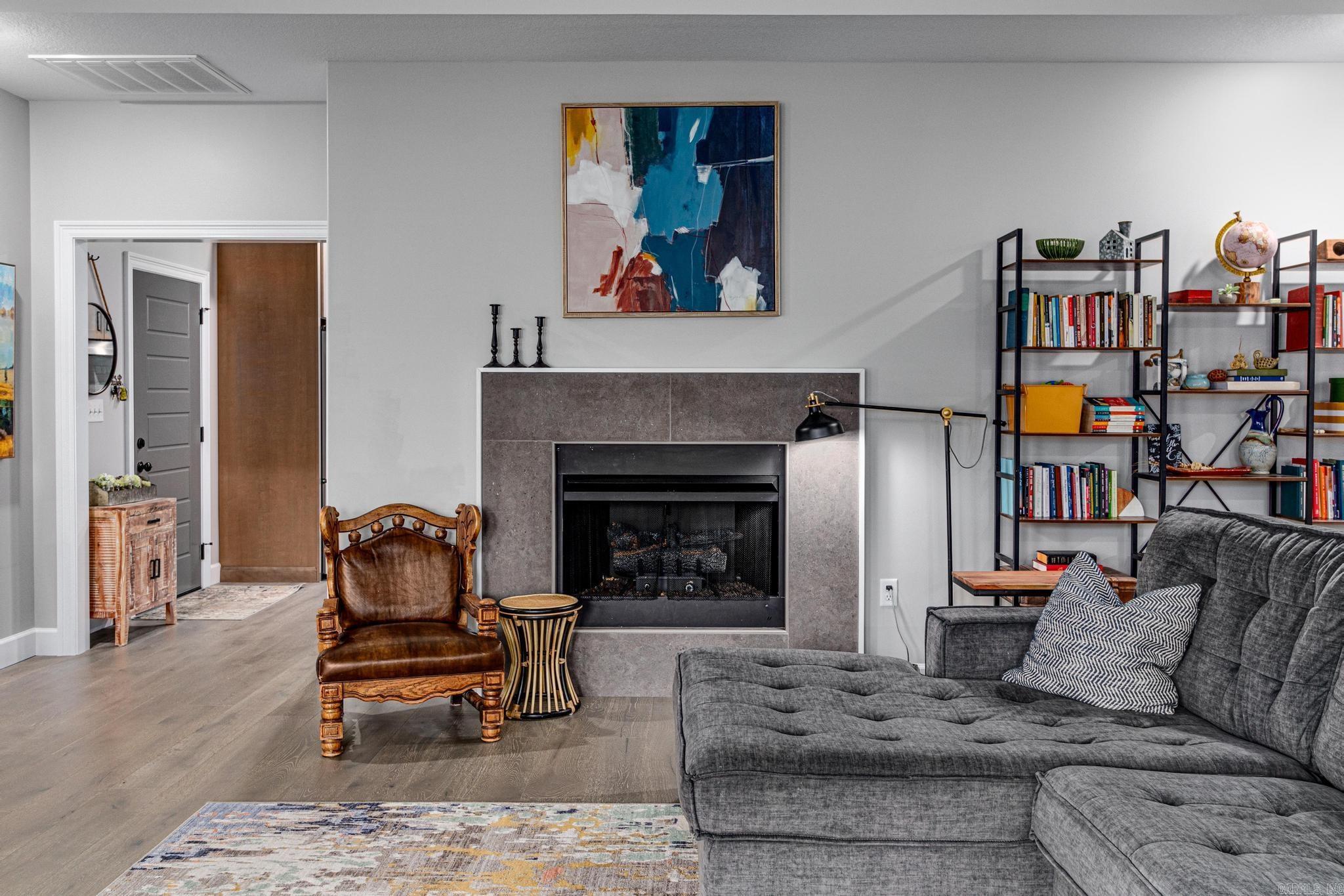 SHADOW RIDGE - Residential