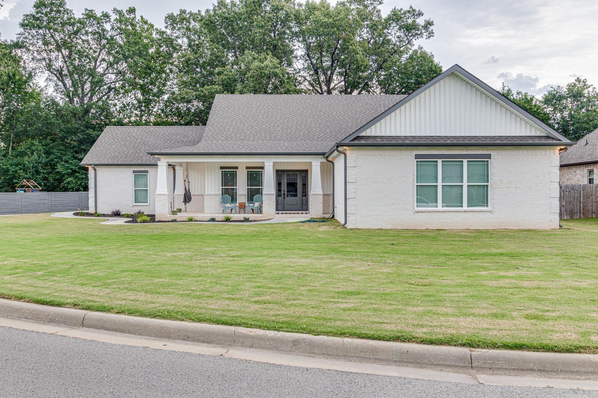 SHADOW RIDGE - Residential