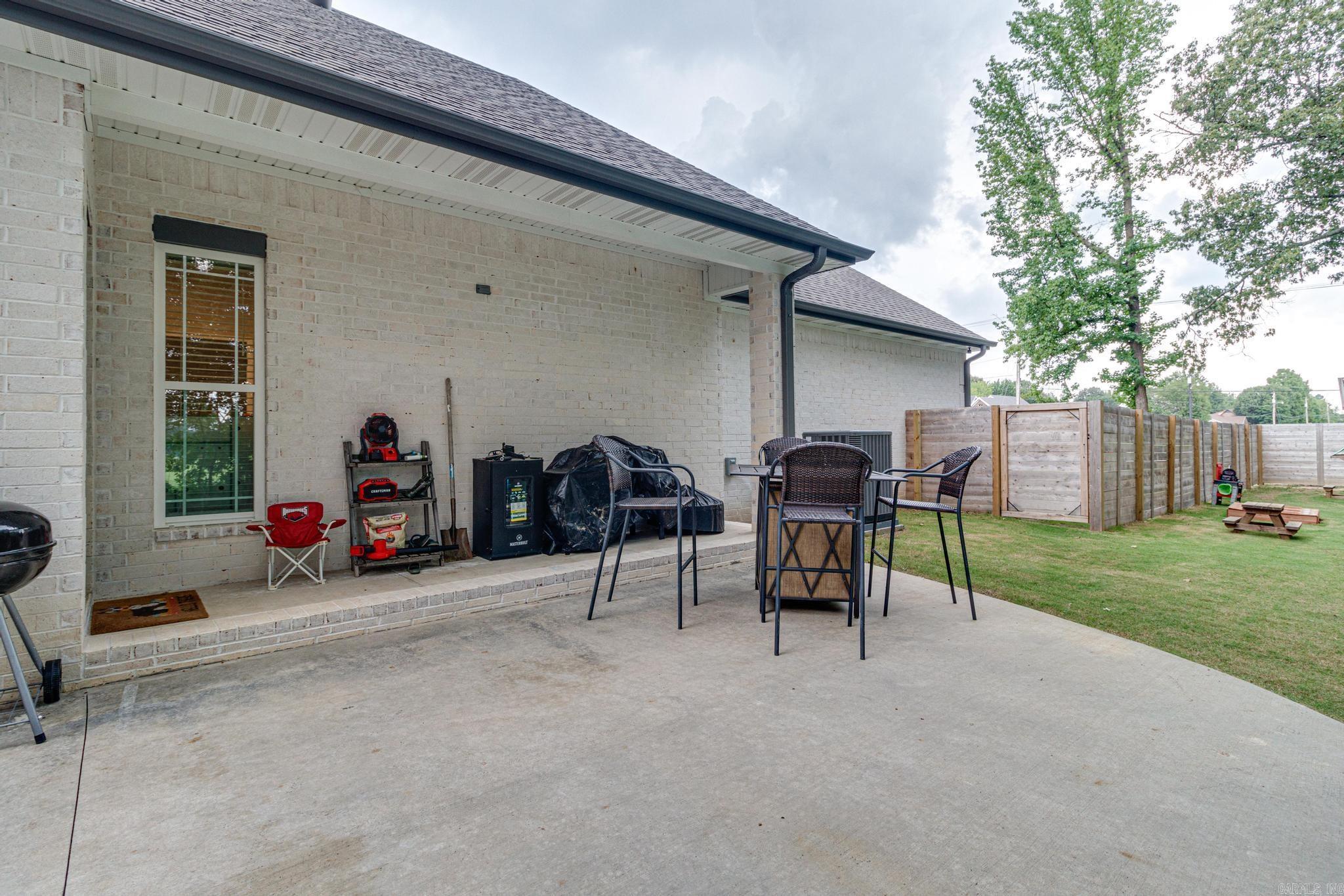 SHADOW RIDGE - Residential