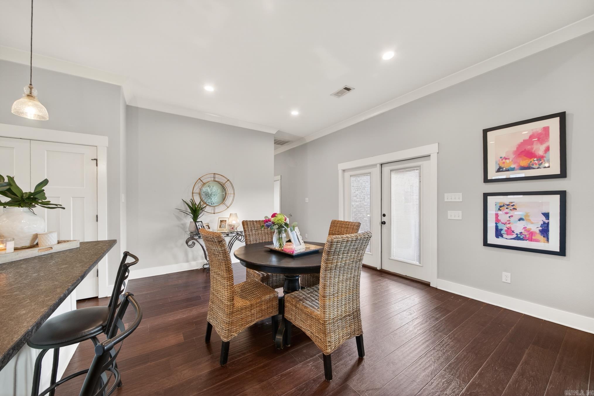 GREYSTONE - Residential