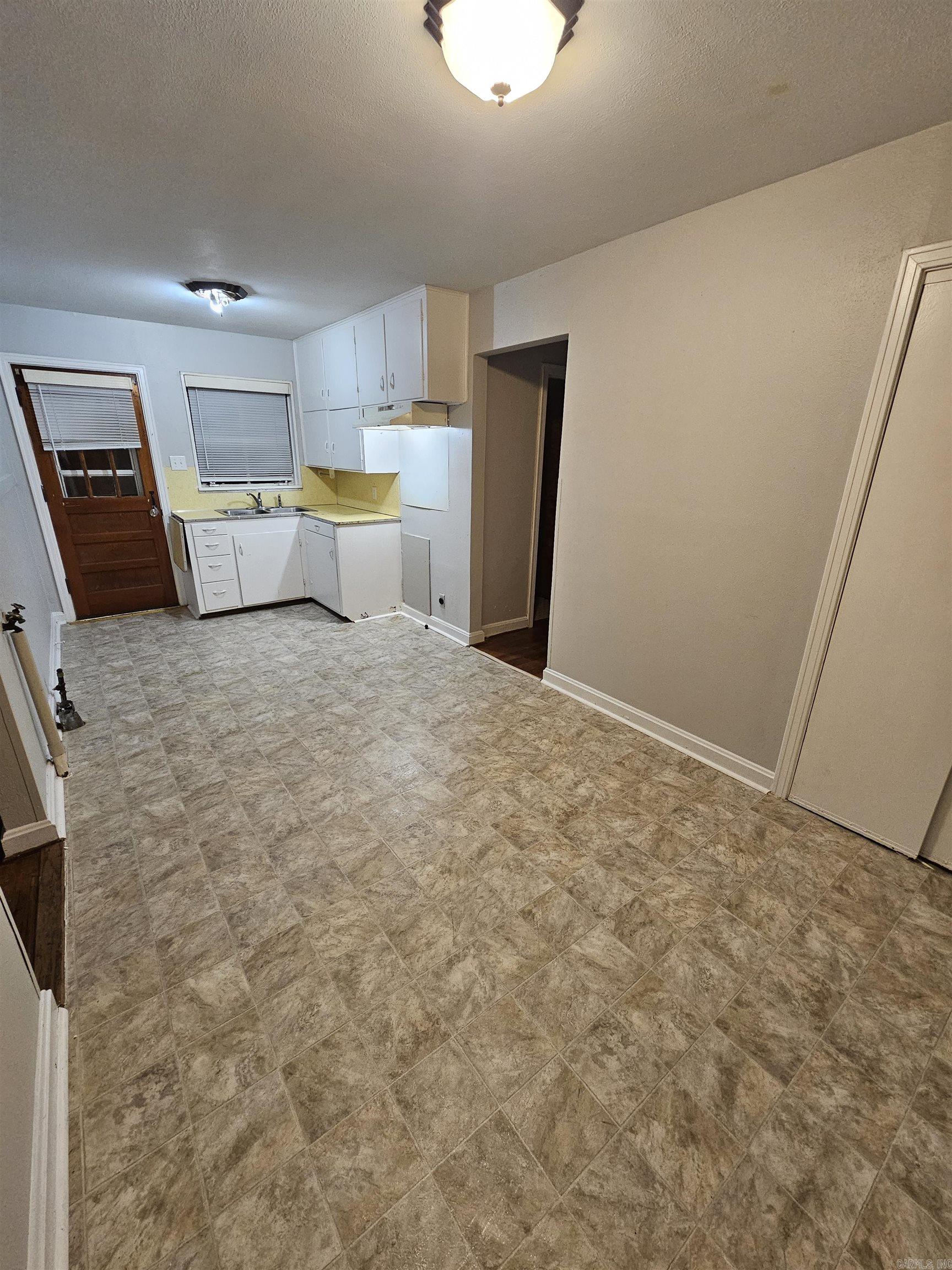 SKY BLUE DUPLEXES - Residential Lease