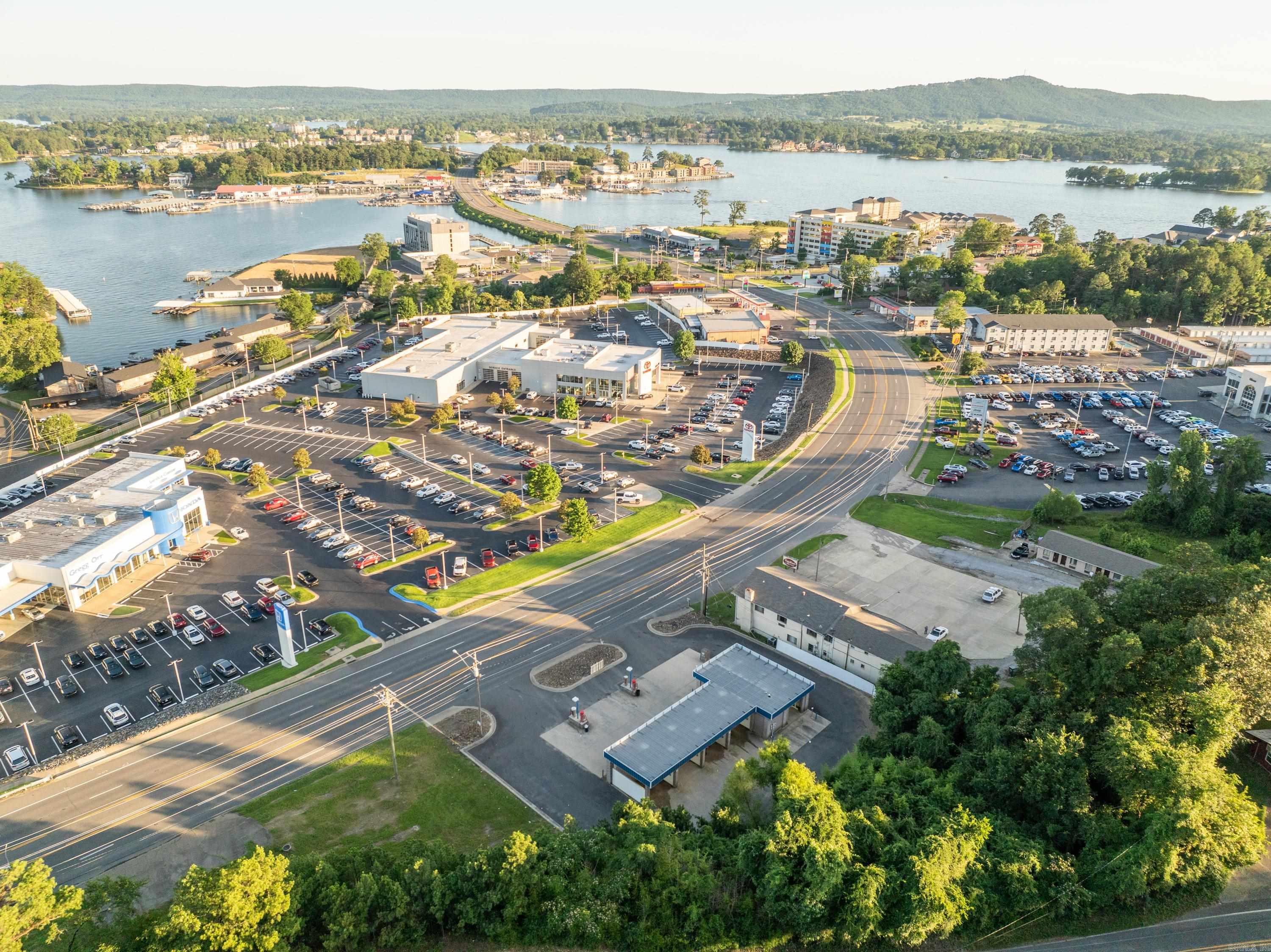 Central Avenue Park - Commercial Sale