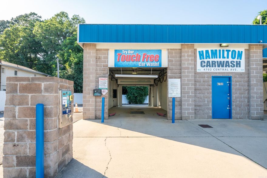 165 front feet of Central Avenue with a great view of Lake Hamilton. A 4-bay car wash with a touchless Laser 4000 automatic drive through with a credit card-only paying system. 456 sq foot machine room with updated equipment. Investors this is a turnkey cash business.