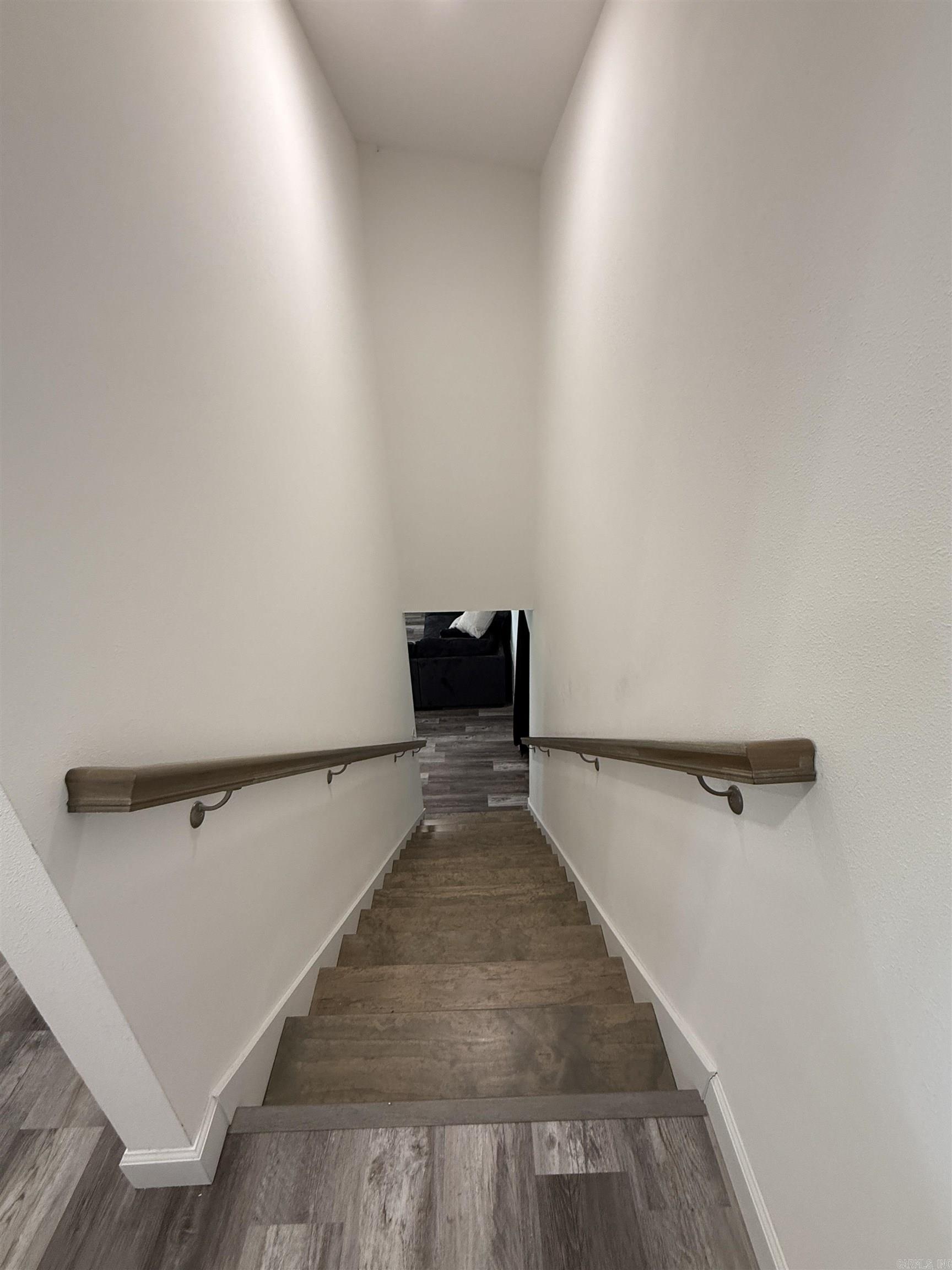SOUTH SHORE - Residential
