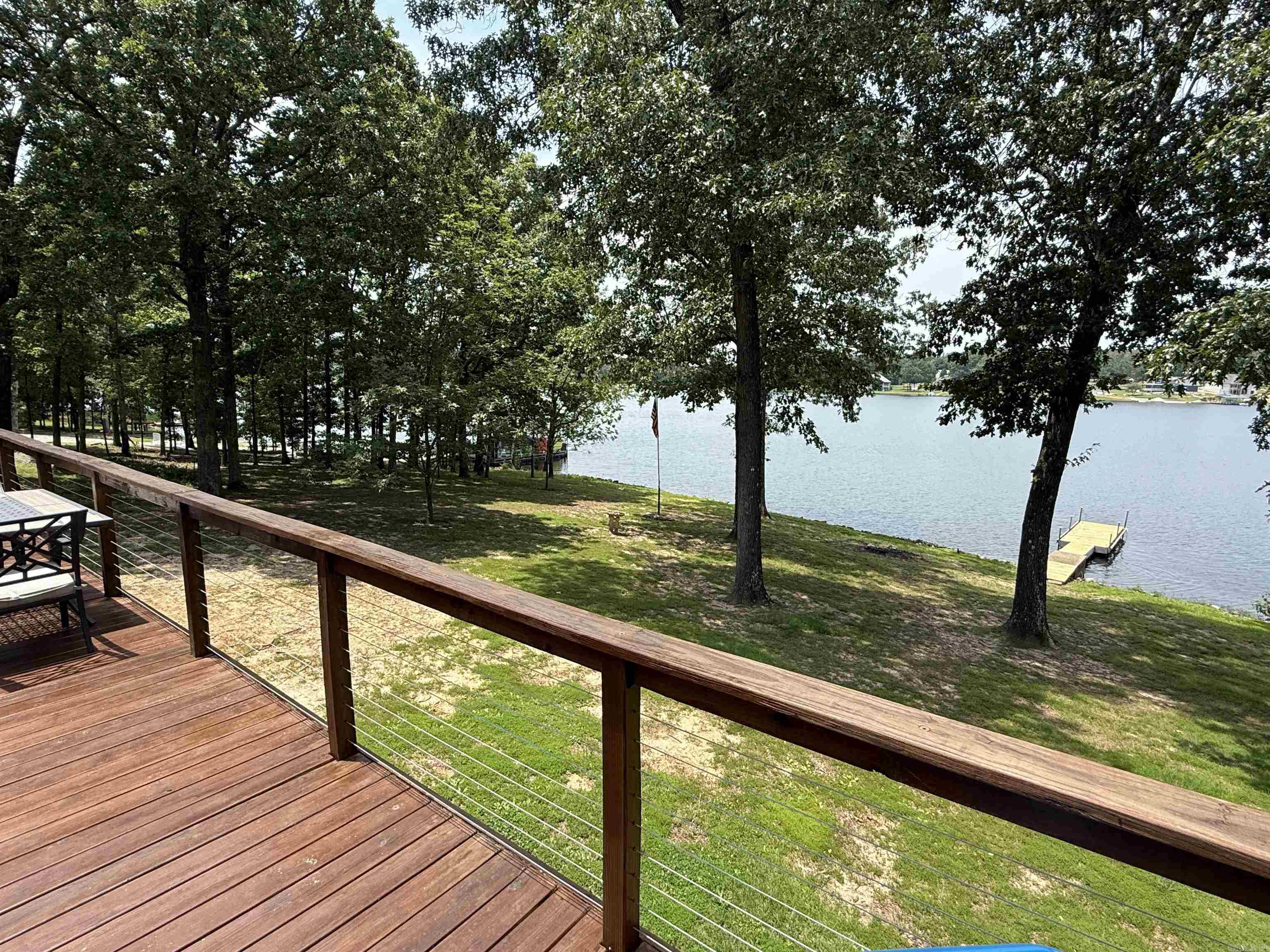 SOUTH SHORE - Residential