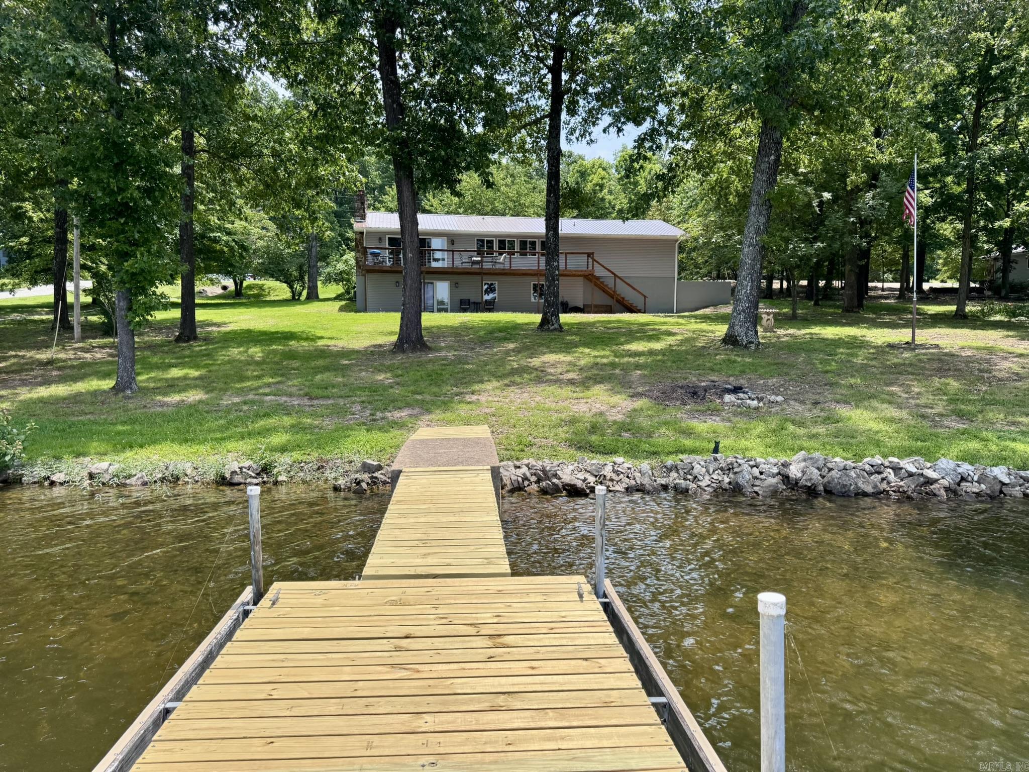 SOUTH SHORE - Residential