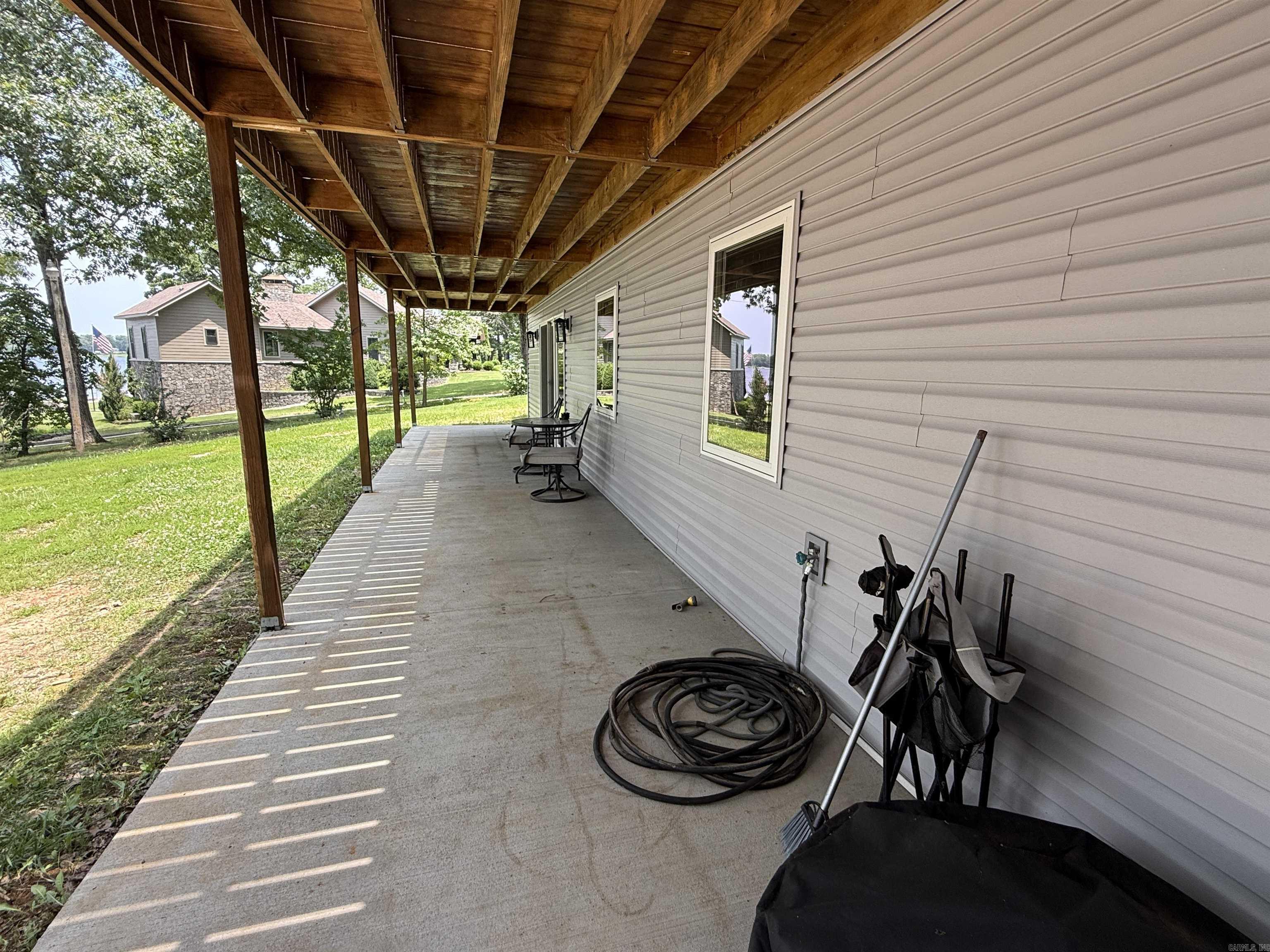 SOUTH SHORE - Residential