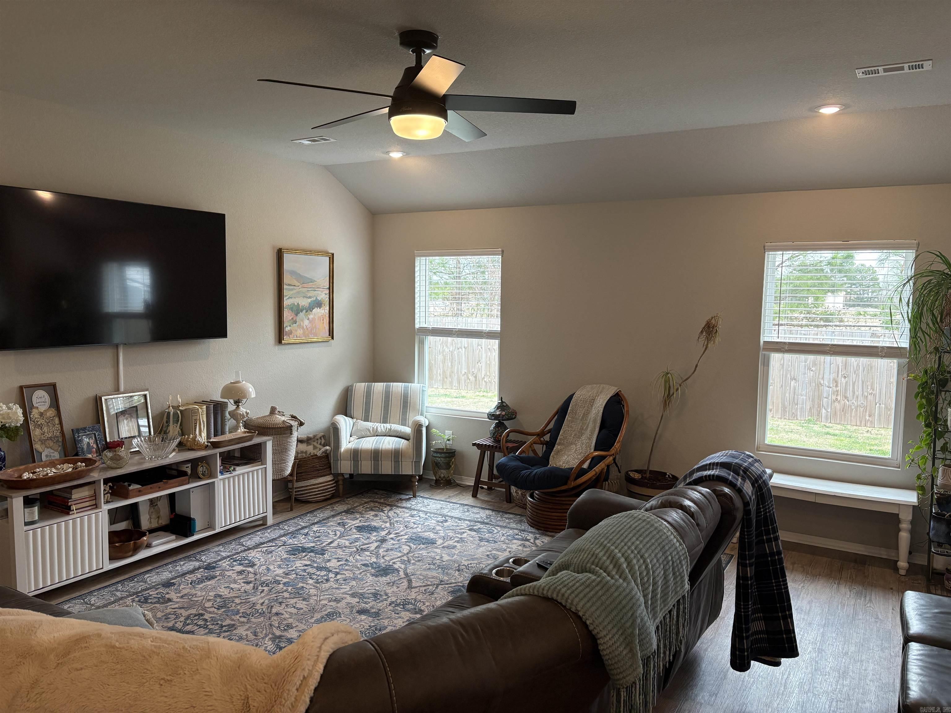 BELL VALLEY - Residential