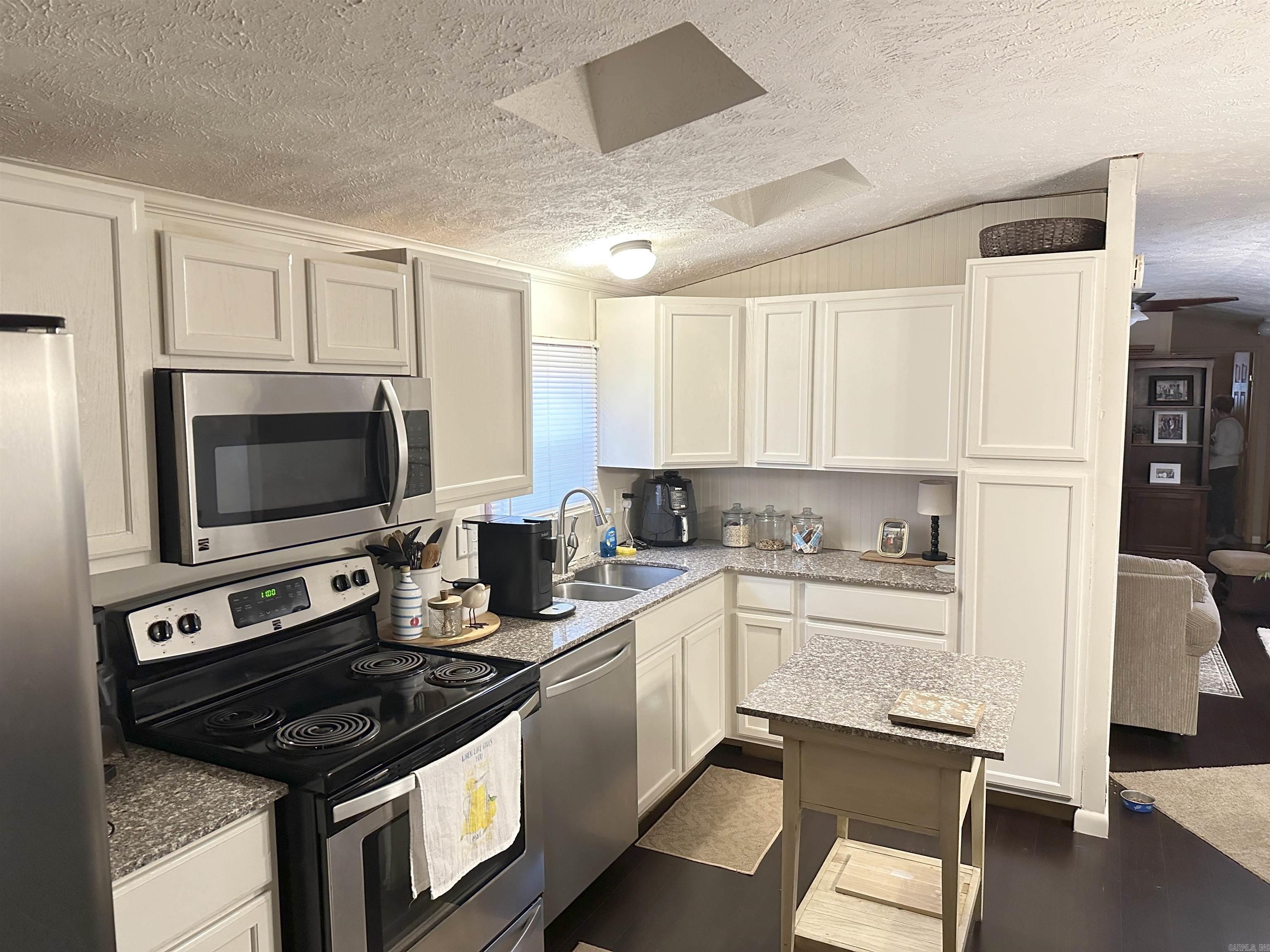 PARADISE VALLEY - Residential