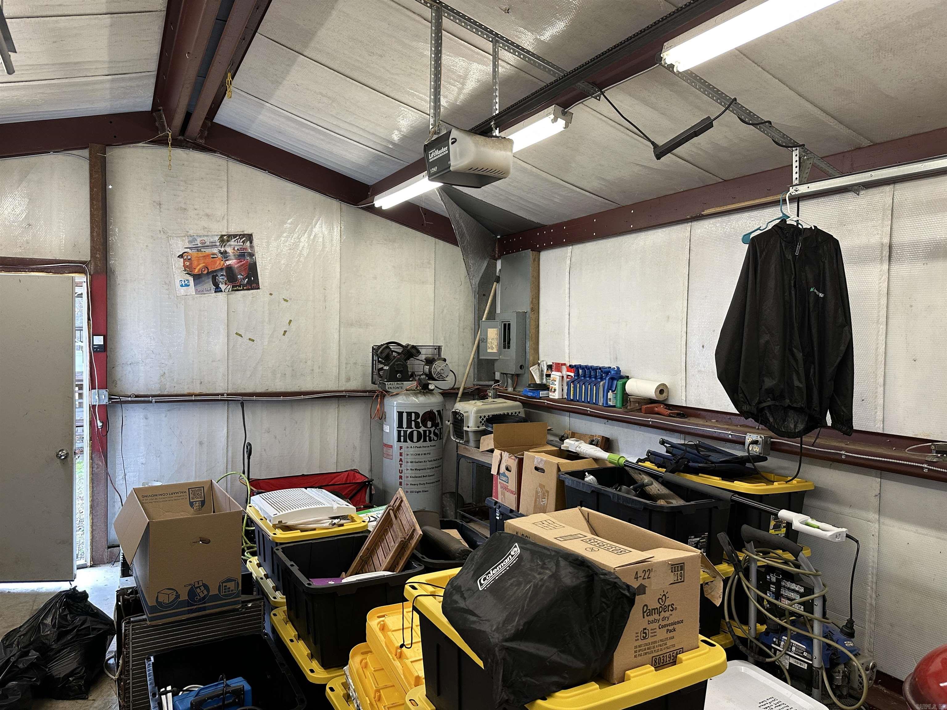 PARADISE VALLEY - Residential