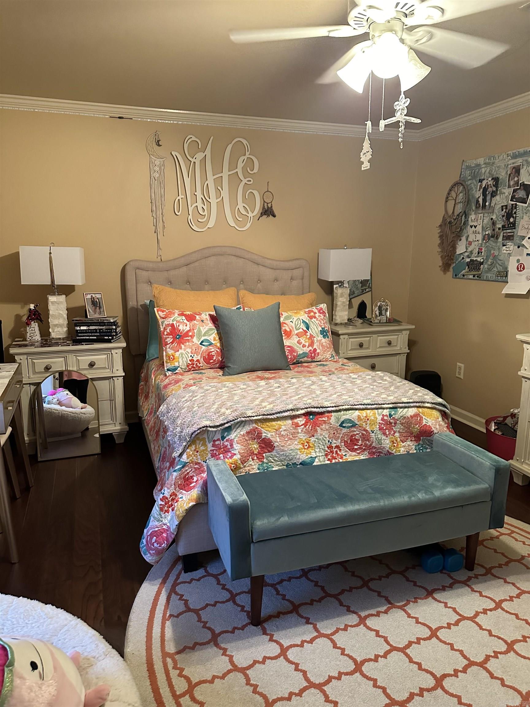 Lakeside Place - Residential