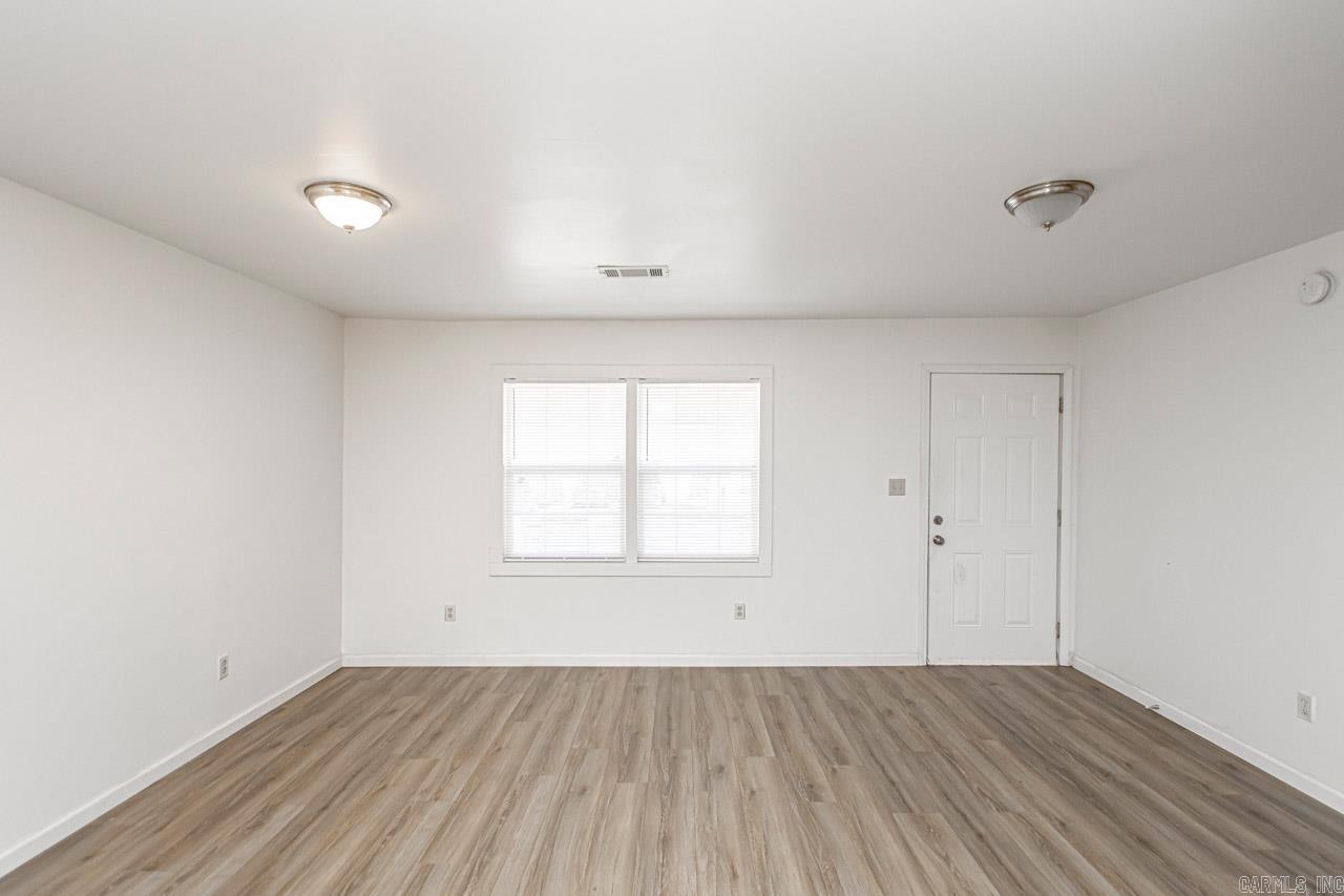 BELMONT - Residential